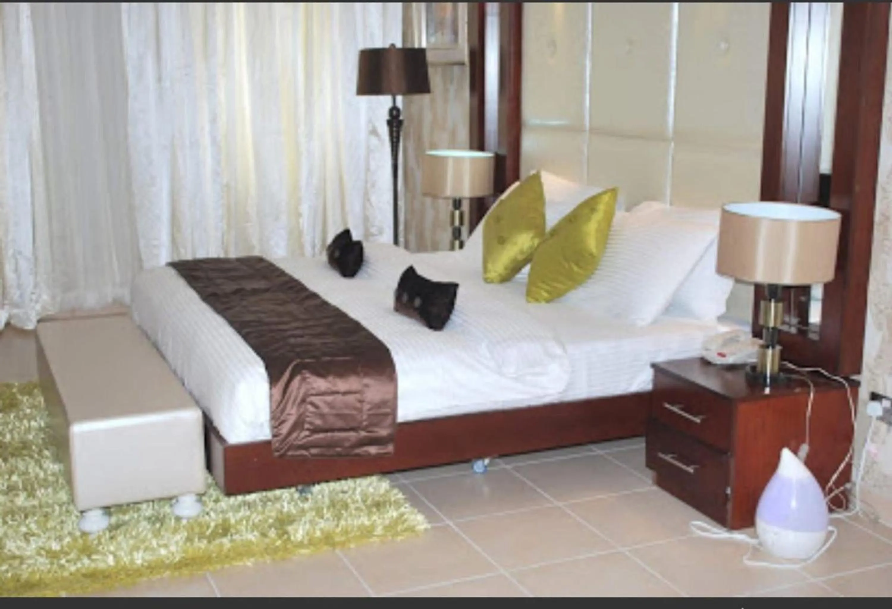 Bedroom, Bed in Palazzo Dumont Hotel Chevron