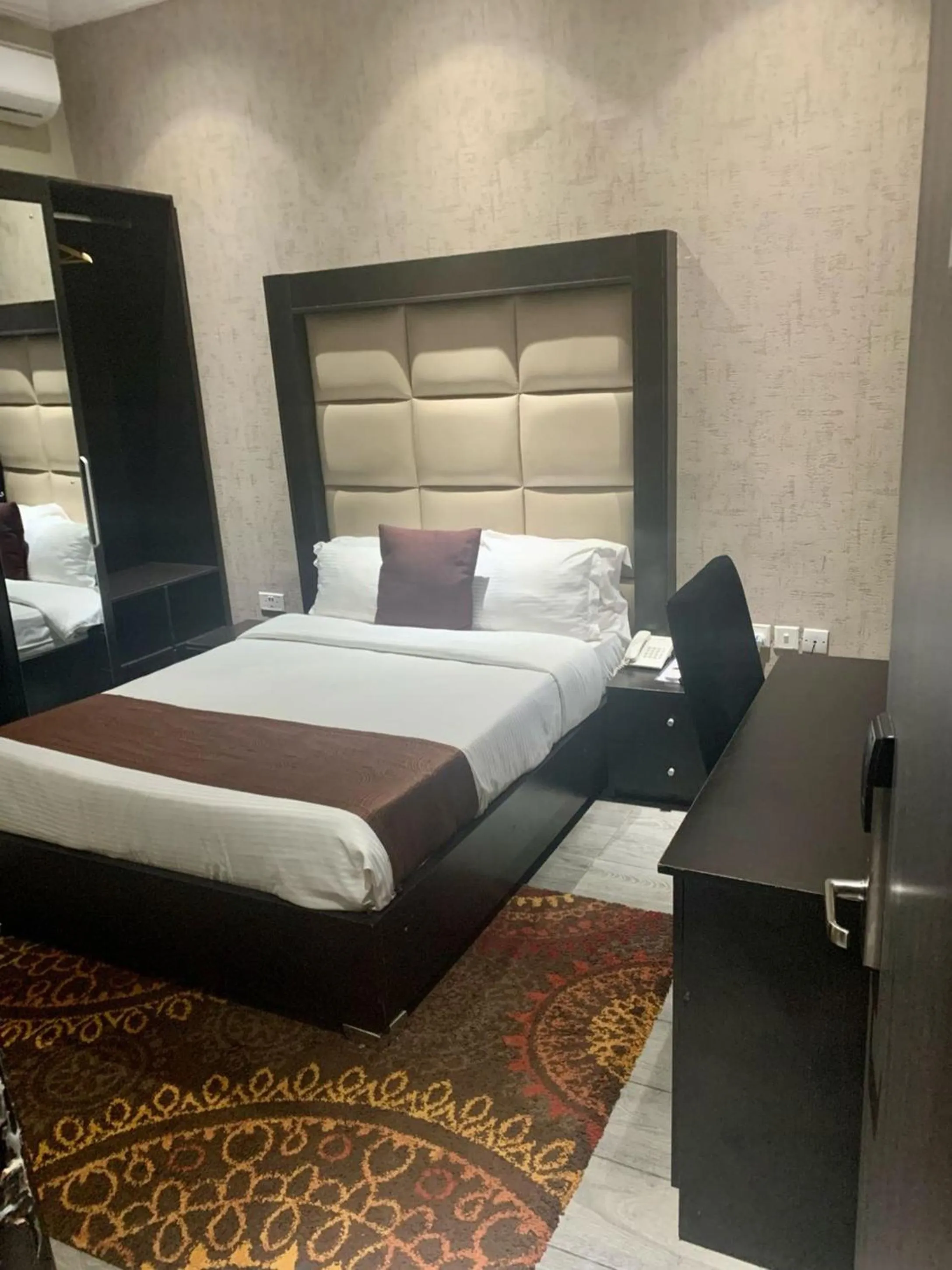 Bedroom, Bed in Palazzo Dumont Hotel Chevron