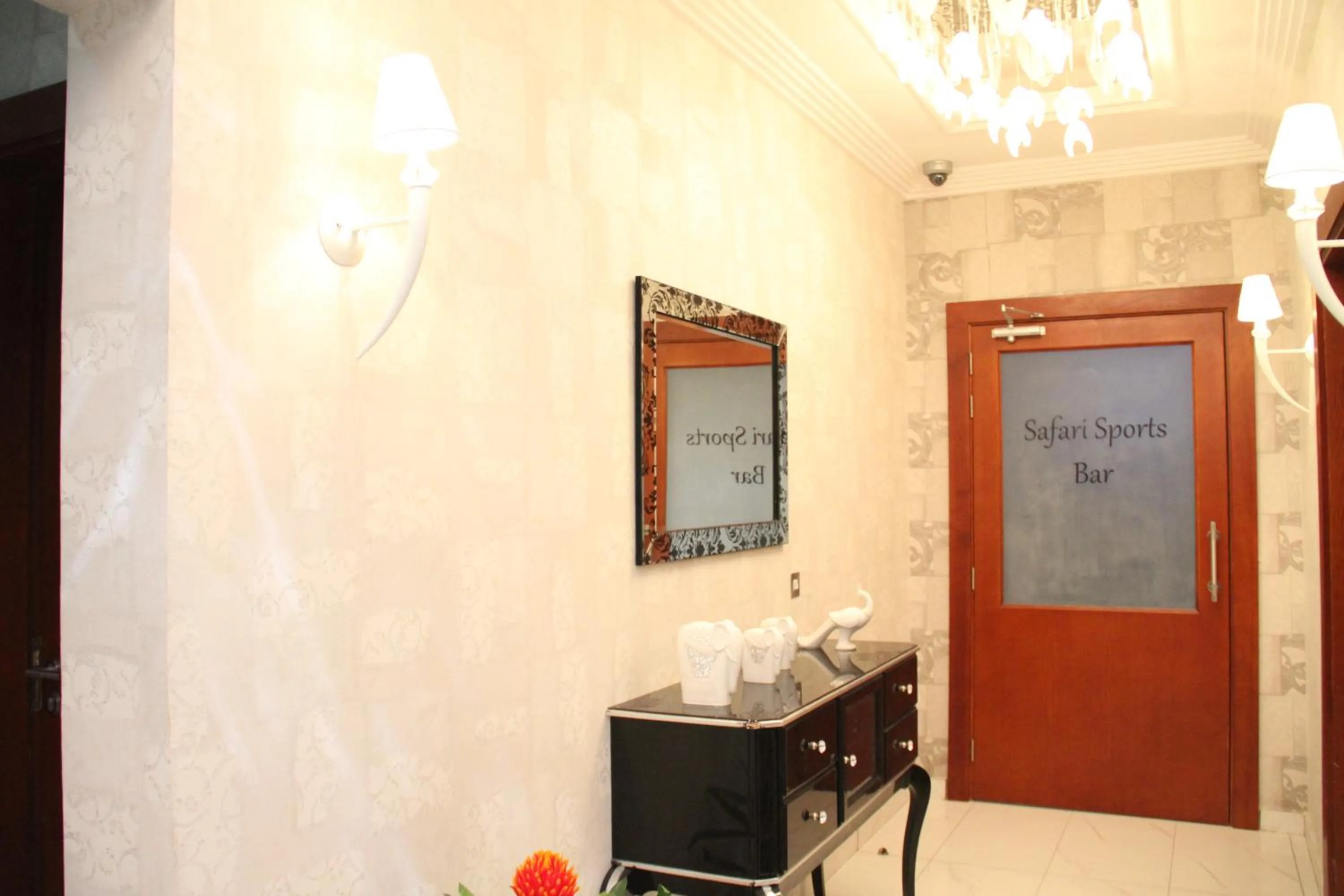 Lounge or bar in Palazzo Dumont Hotel Chevron