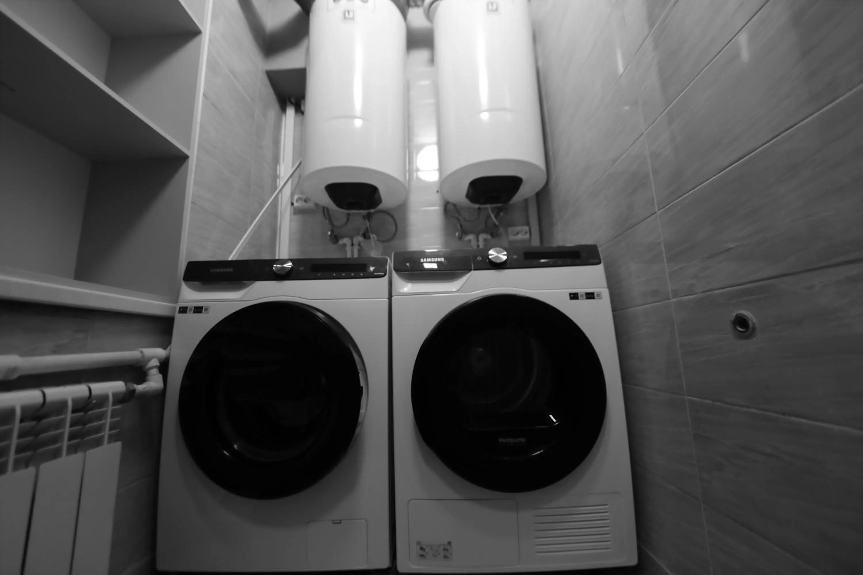 washing machine in Cozy Hostel