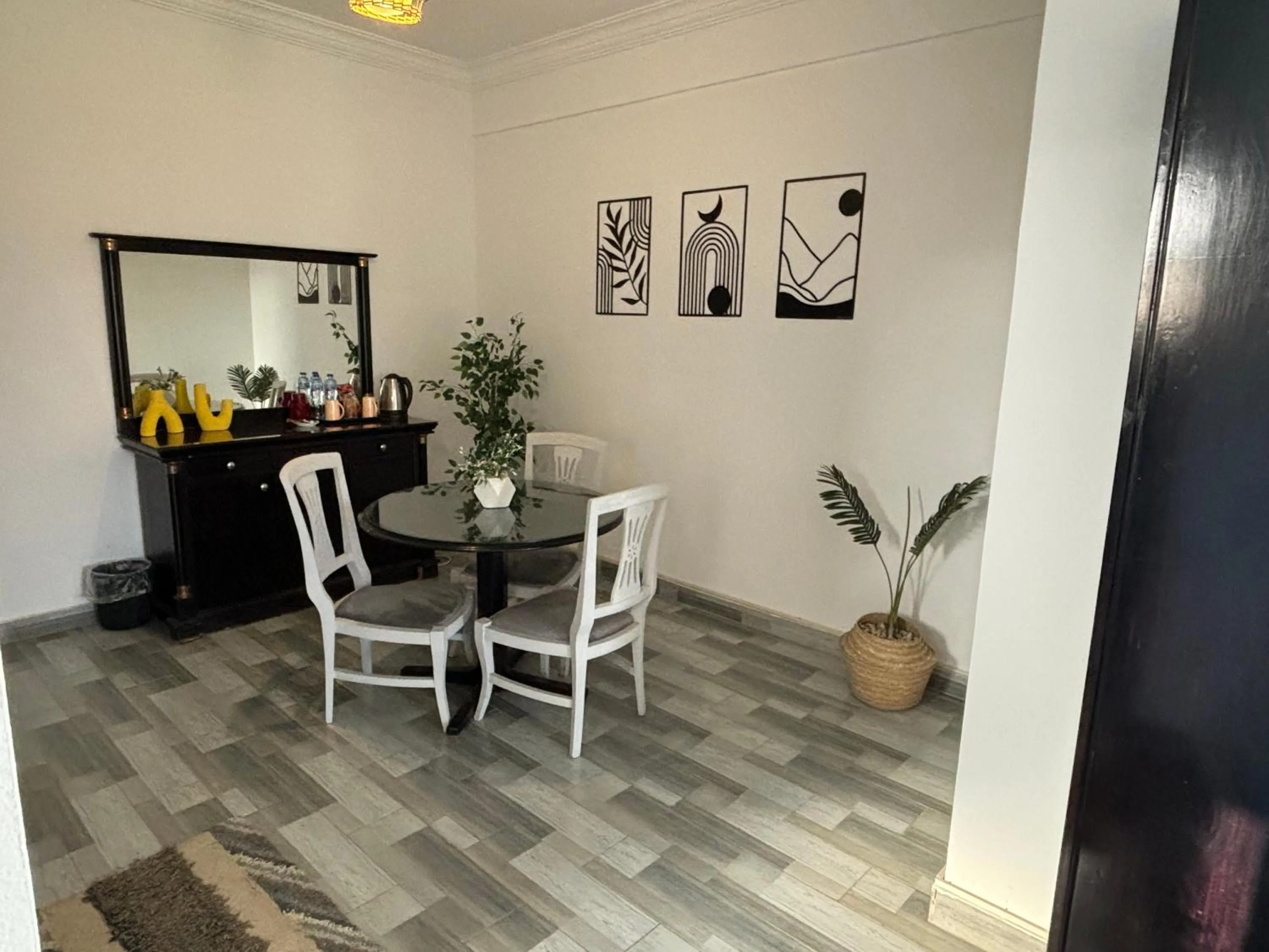 Seating area in K Boutique Hotel MedSpa-Pyramids & Grand Egyptian Museum