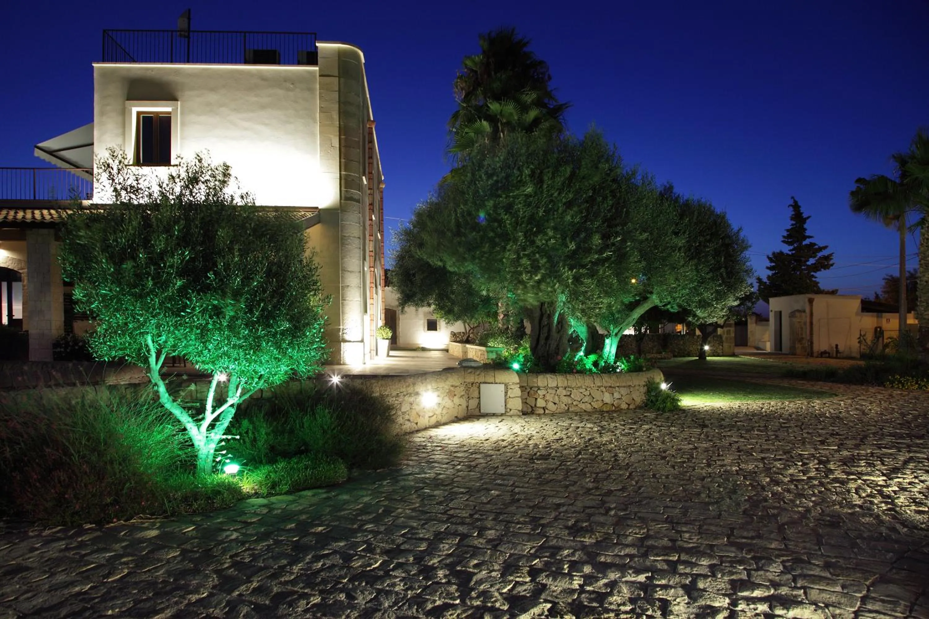 Facade/entrance in Casal Sikelio