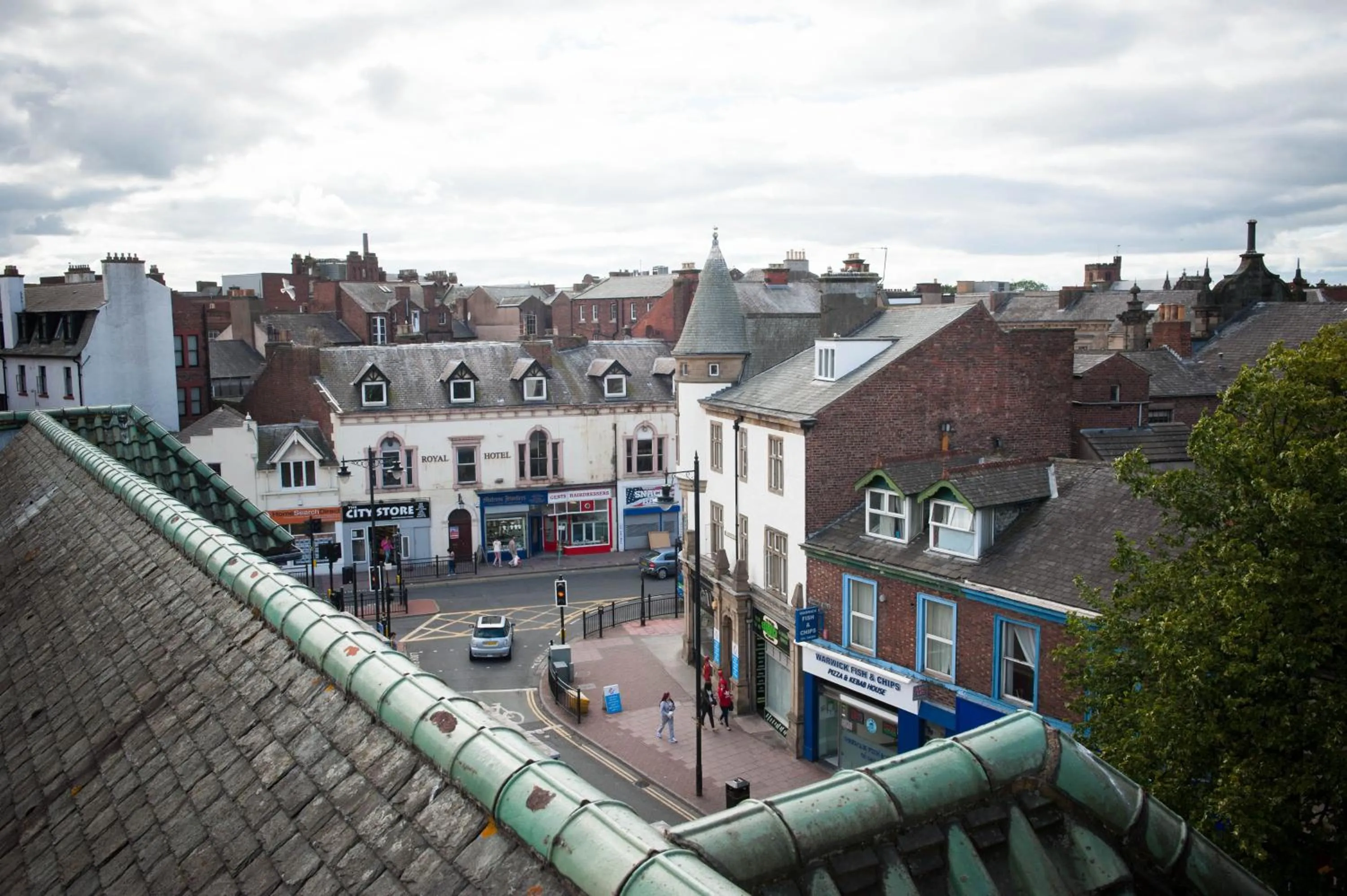 The Halston Carlisle