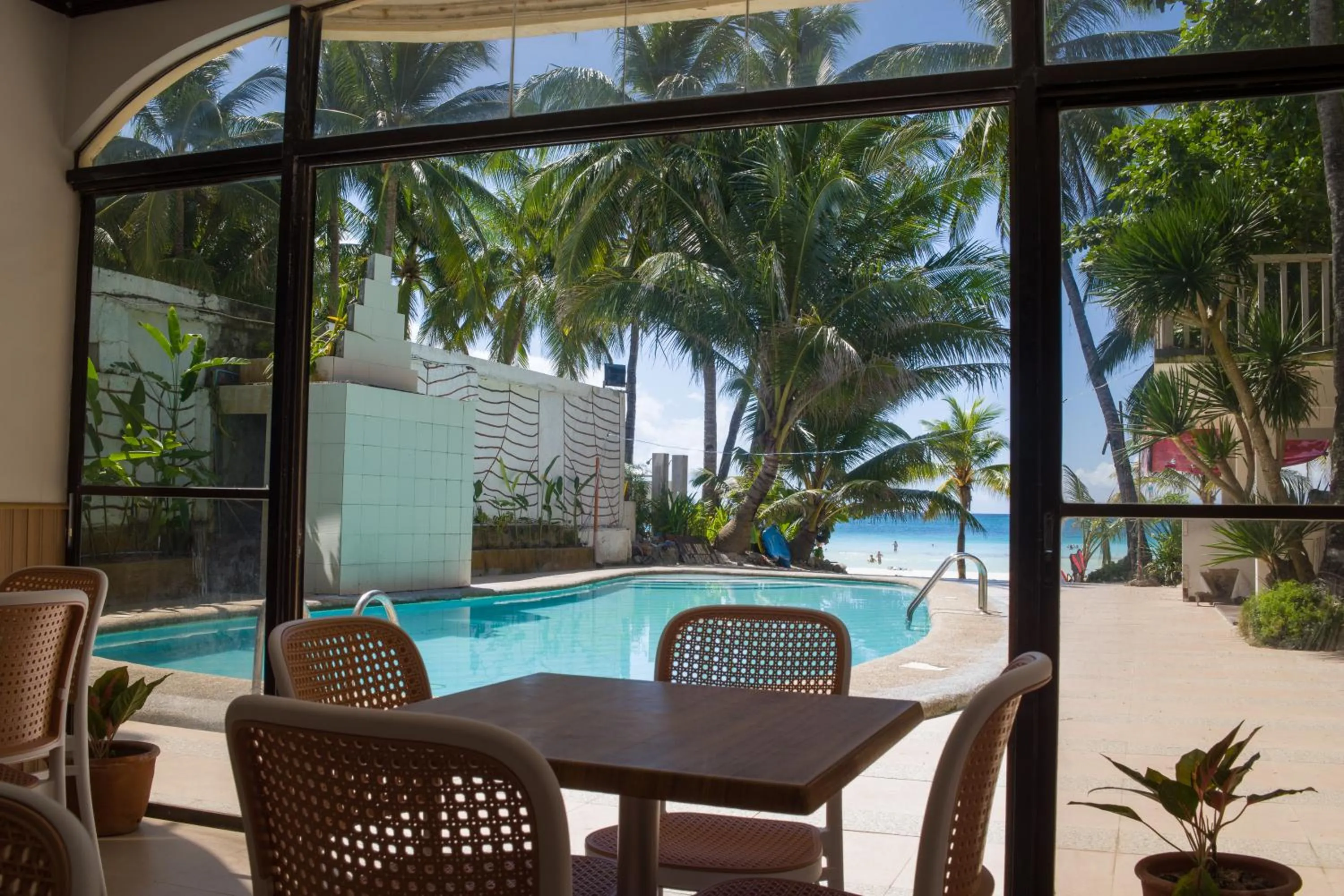 Restaurant/places to eat in Lukay Las Brisas