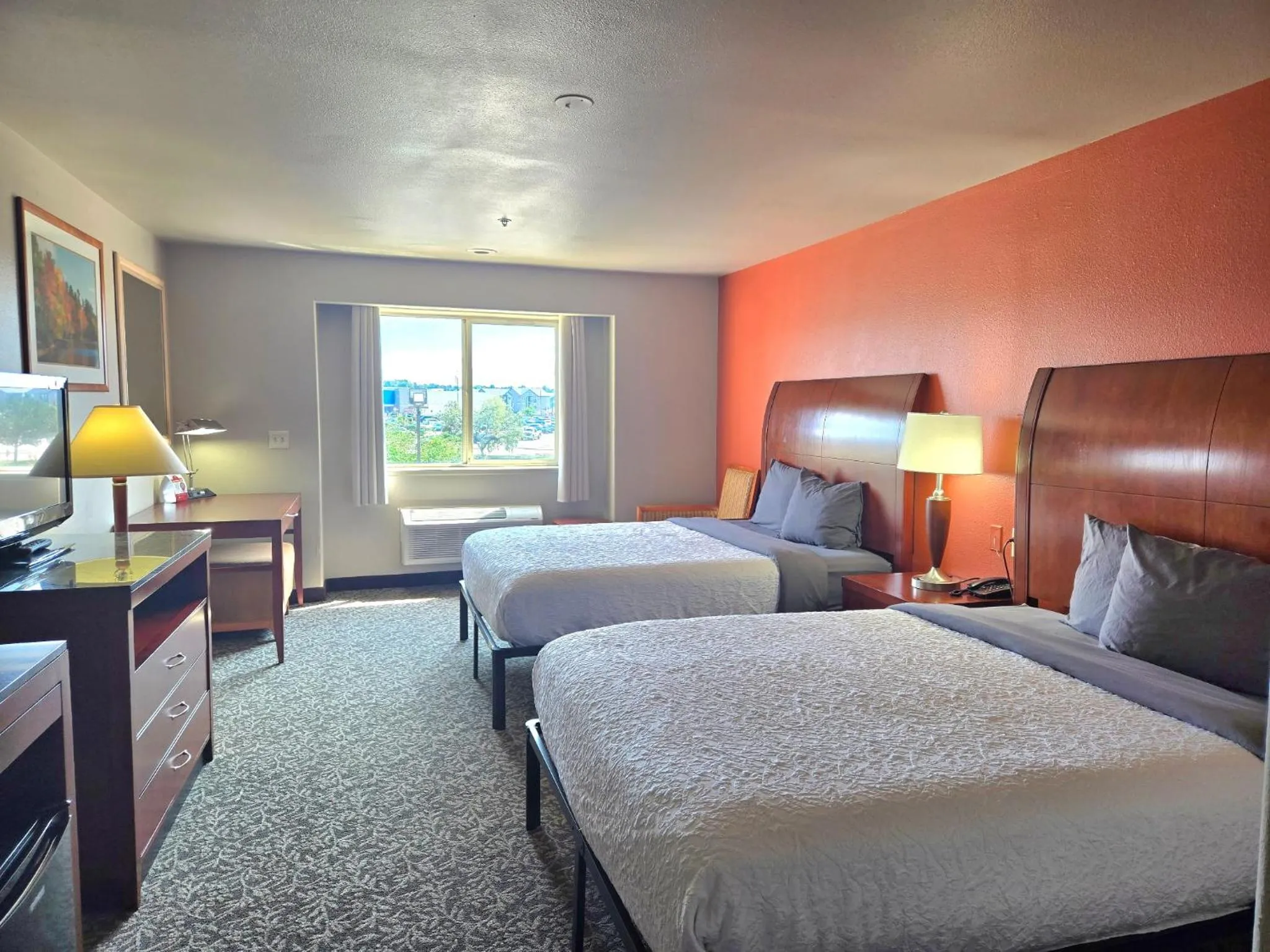 Bedroom, Bed in Olympia Inn