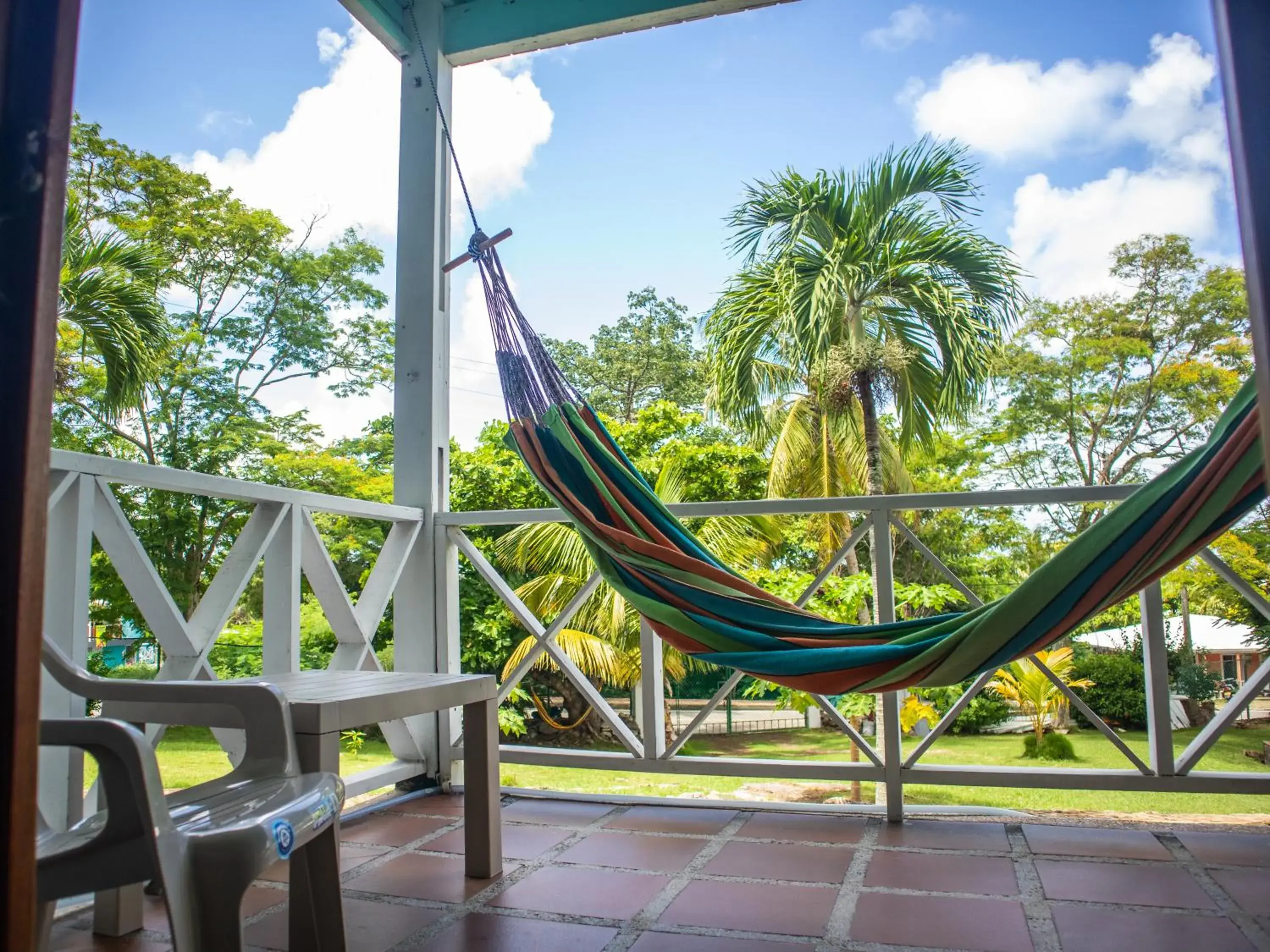 Twin Room - single occupancy in South West Bay Cabañas Twin Room - single occupancy in South West Bay Cabañas