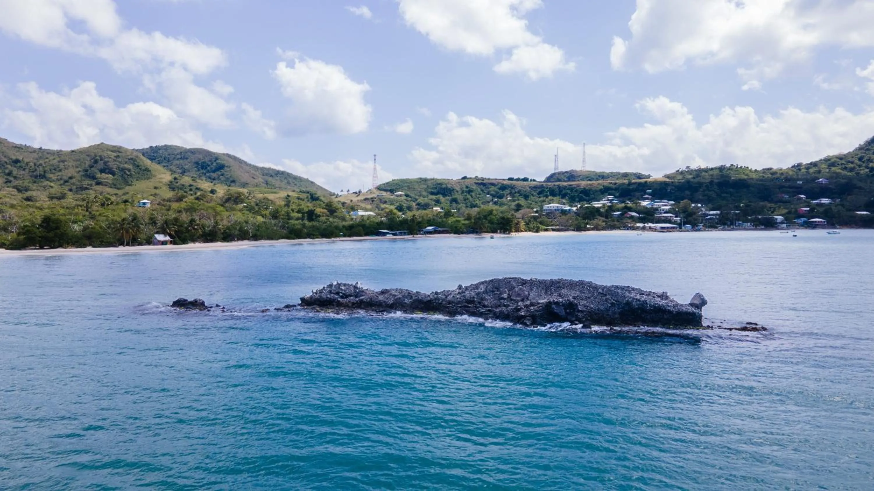 Beach in South West Bay Cabañas