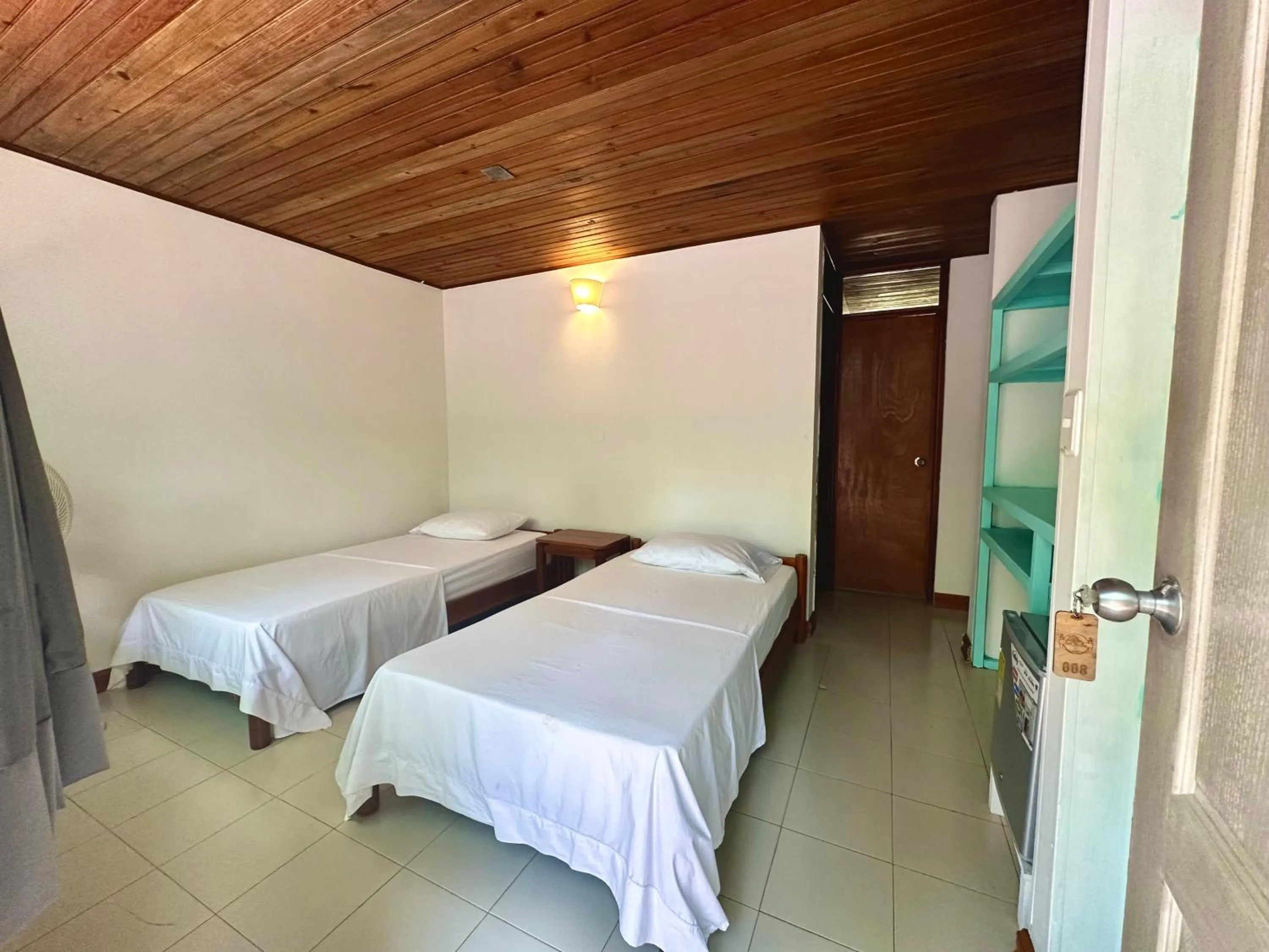 Bed in South West Bay Cabañas