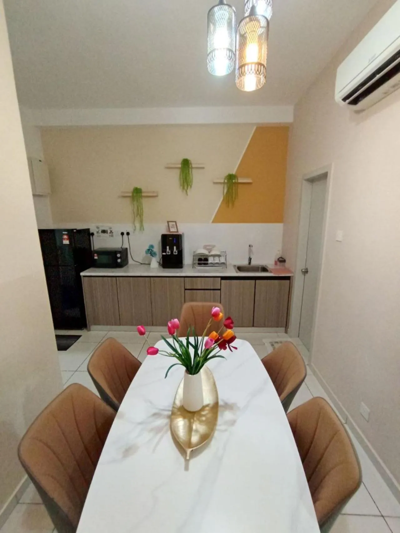 The Horizon Ipoh Dual L13 by Grab A Stay