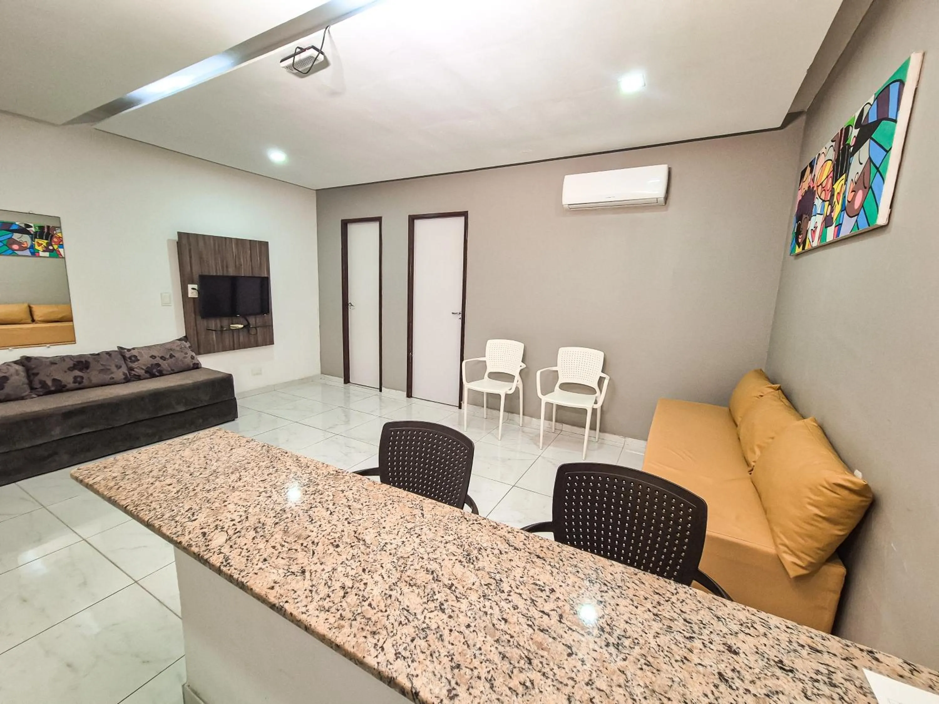 TV and multimedia in Pousada Cheiro do Mar