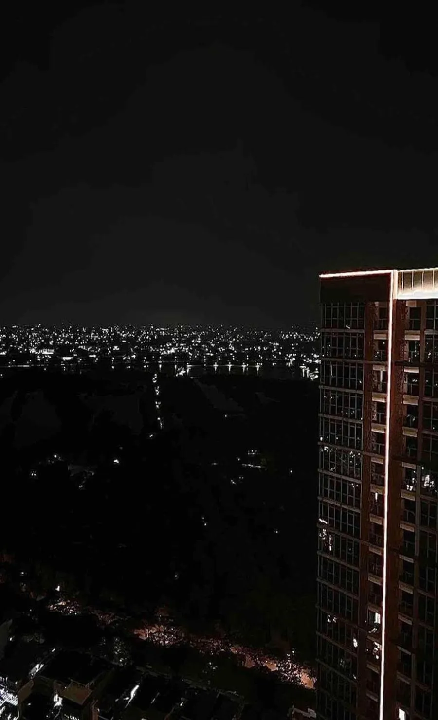 Night in Comfort and Luxury Private Room at Goldcoast PIK