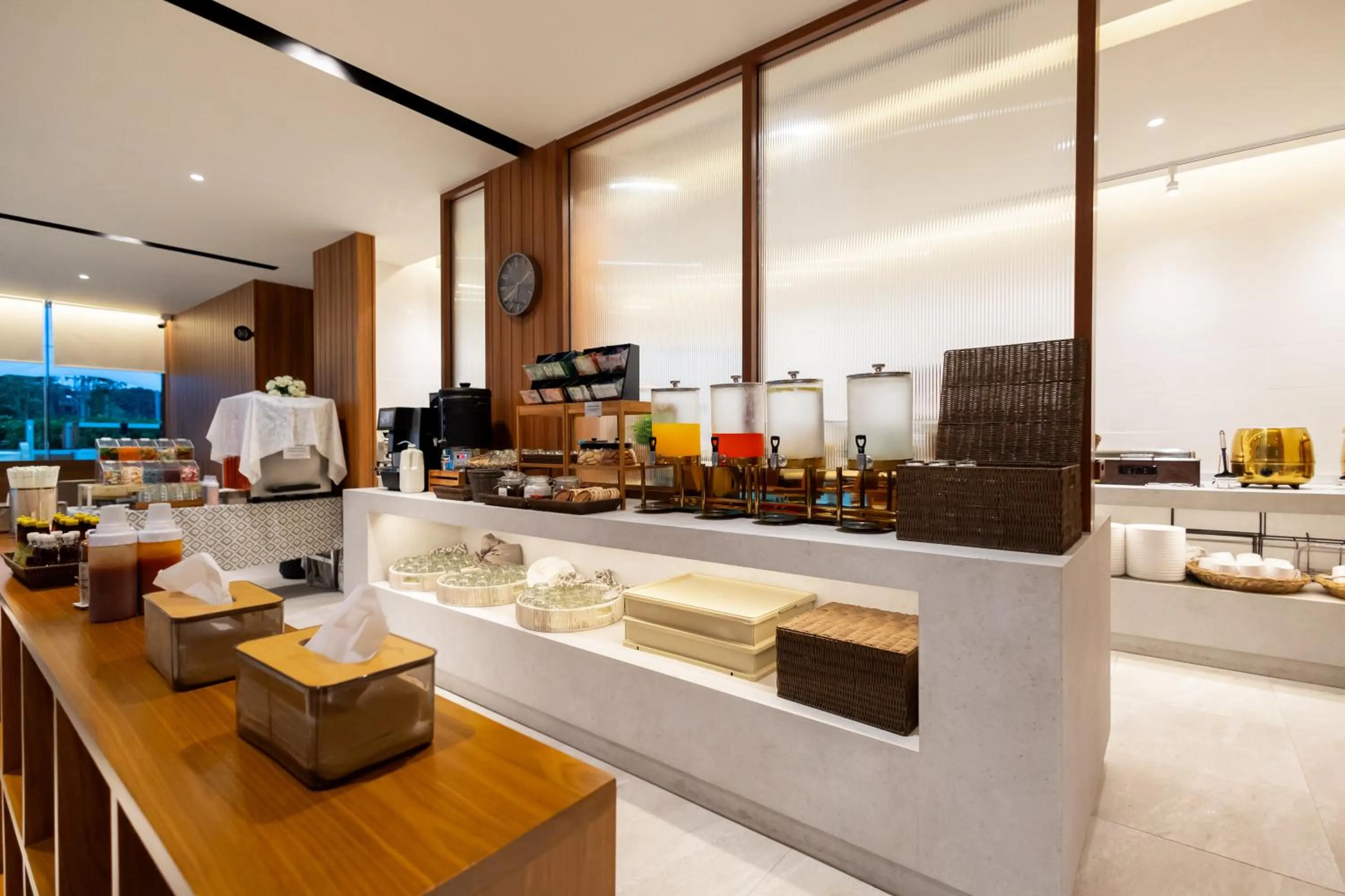 Coffee/tea facilities in GOOD Nakhonsawan Hotel