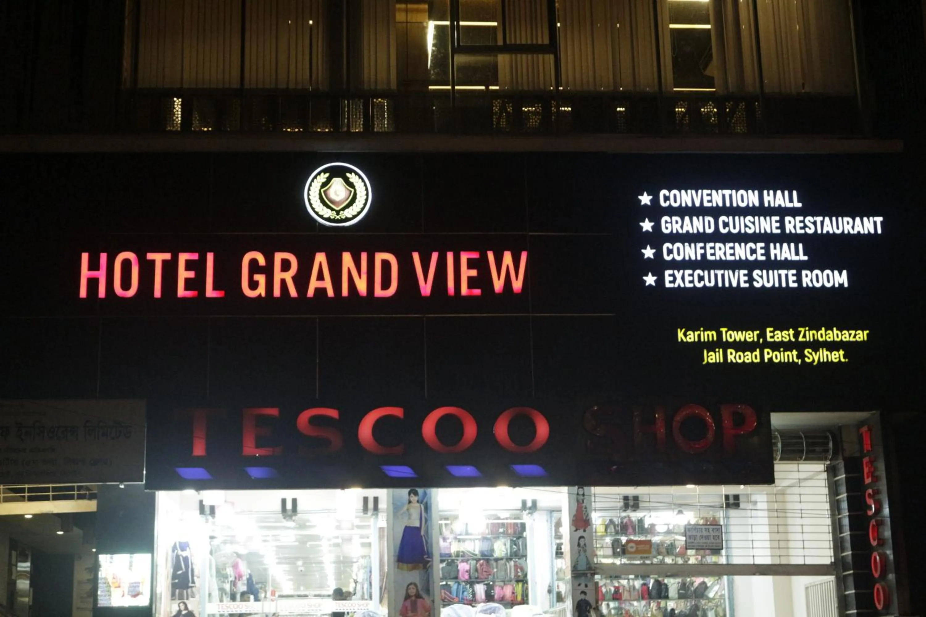 Restaurant/places to eat in New Hotel Grand View