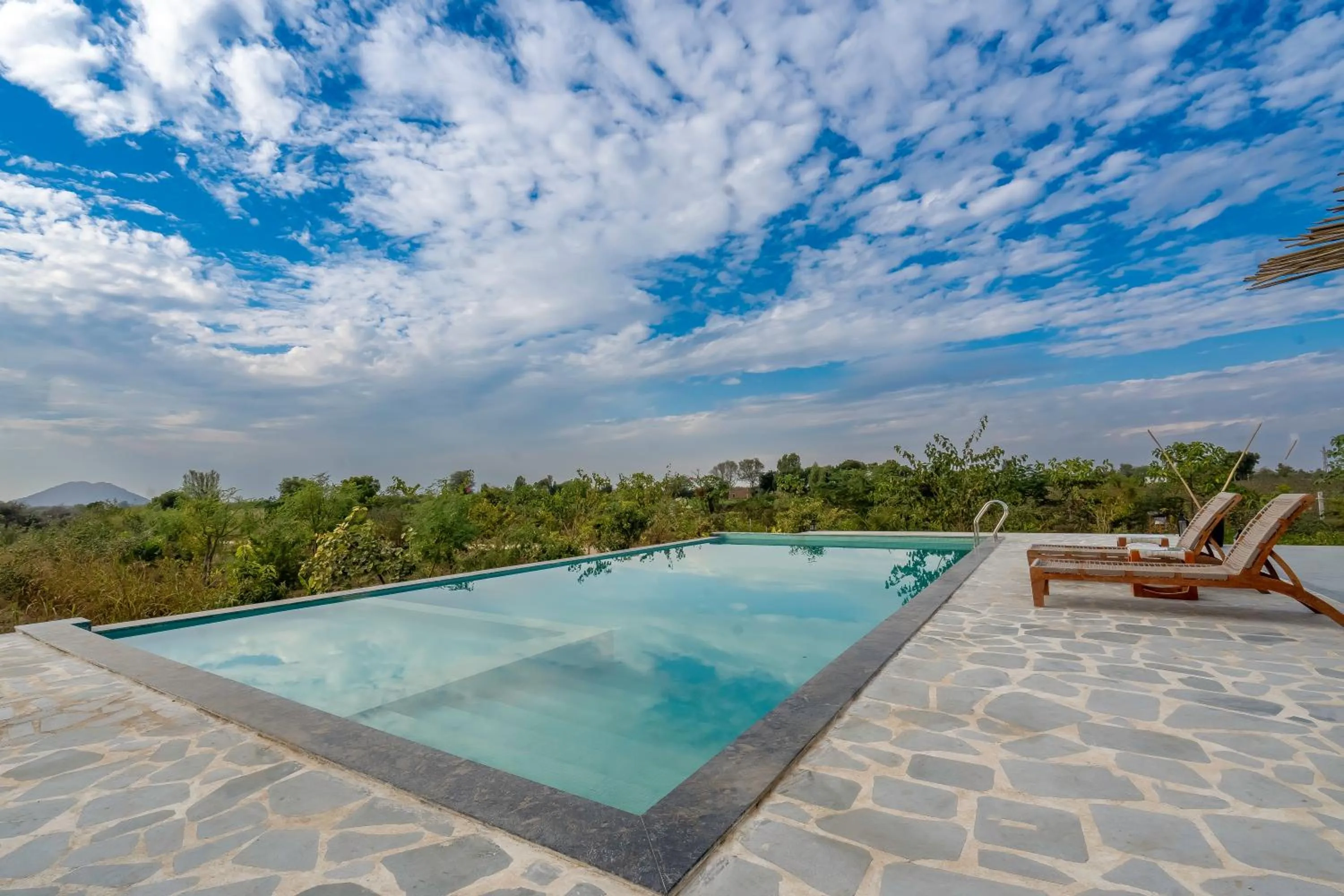 Swimming pool in KURJA Jawai