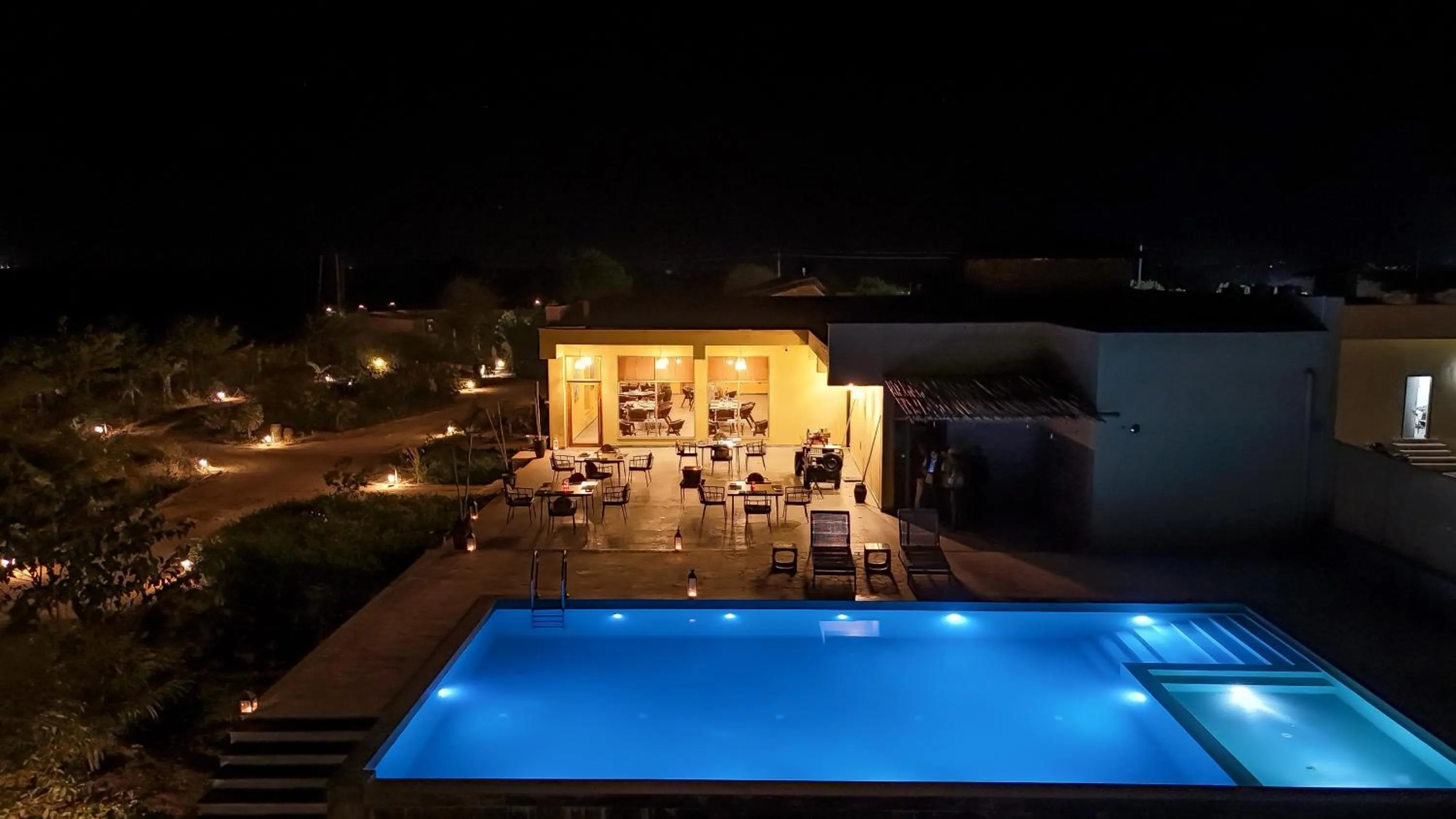 Restaurant/places to eat in KURJA Jawai