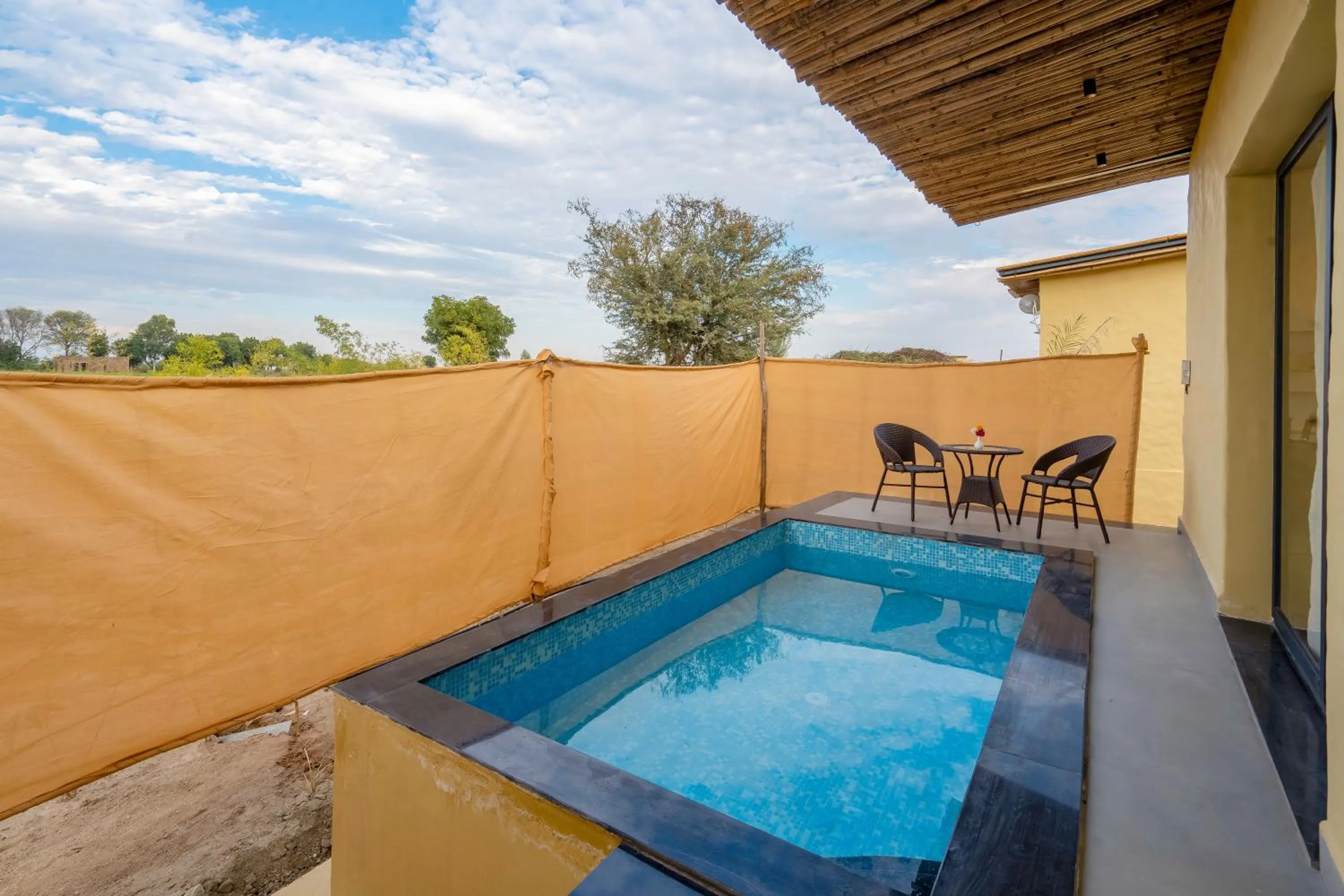 Swimming pool in KURJA Jawai
