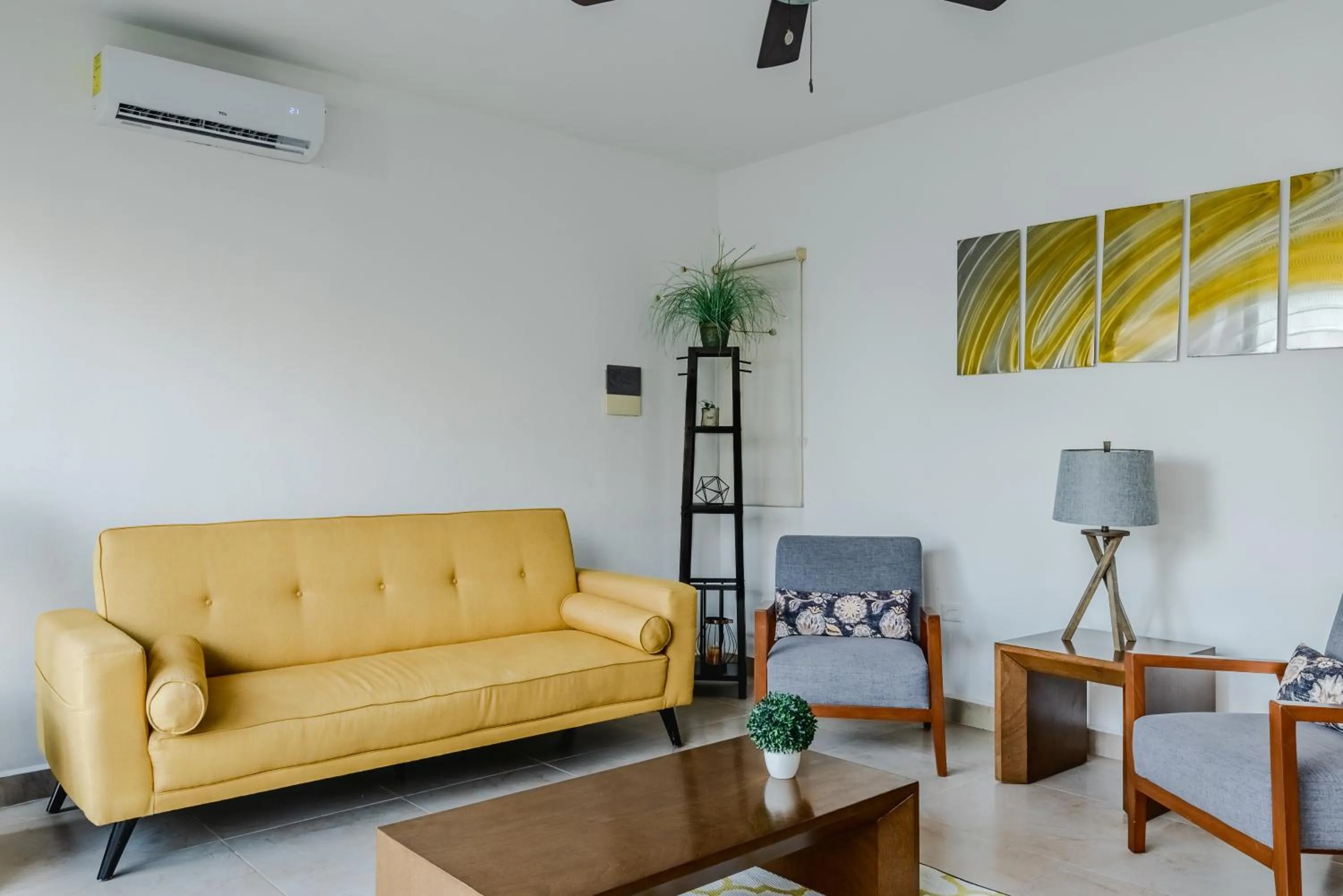 Seating area in Vela's Condos Ocean Front