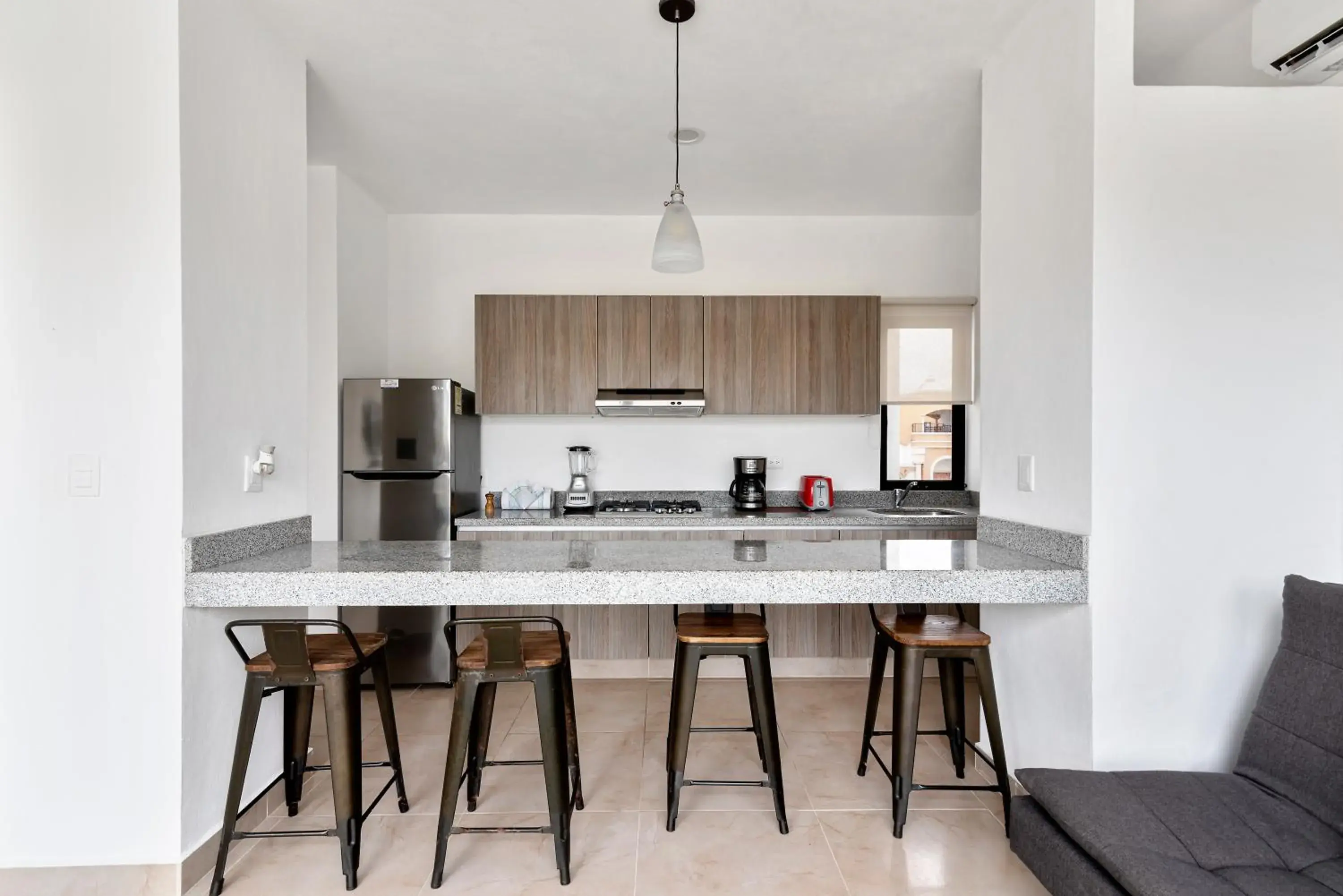 Apartment with Pool View in Vela's Condos Ocean Front Apartment with Pool View in Vela's Condos Ocean Front