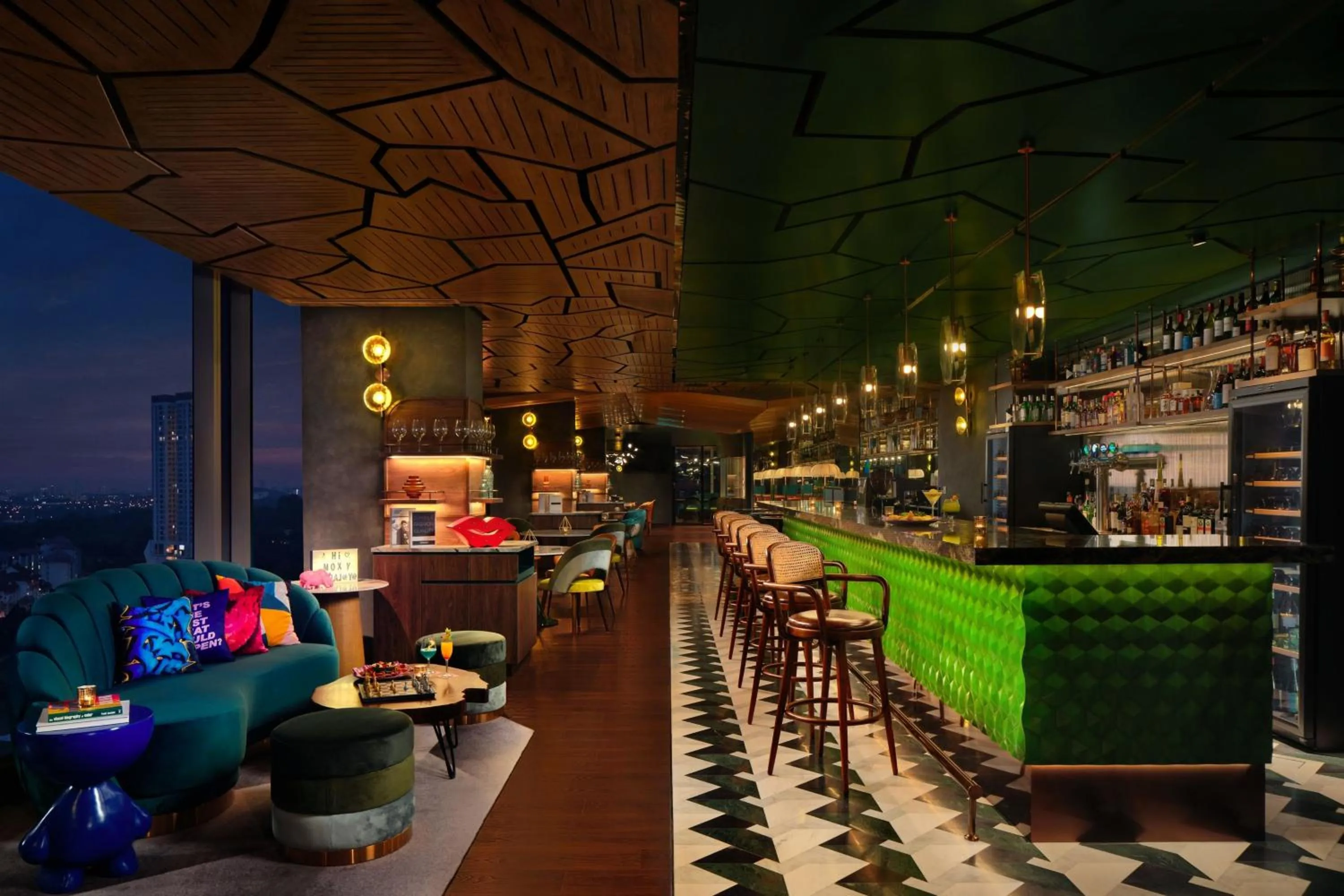 Restaurant/places to eat in Moxy Putrajaya