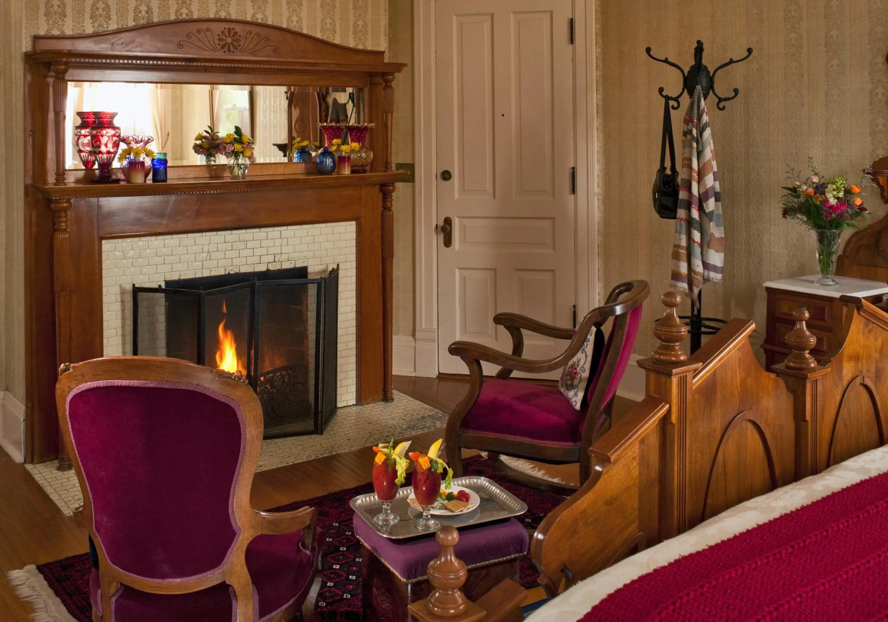 Bedroom in Old Rittenhouse Inn