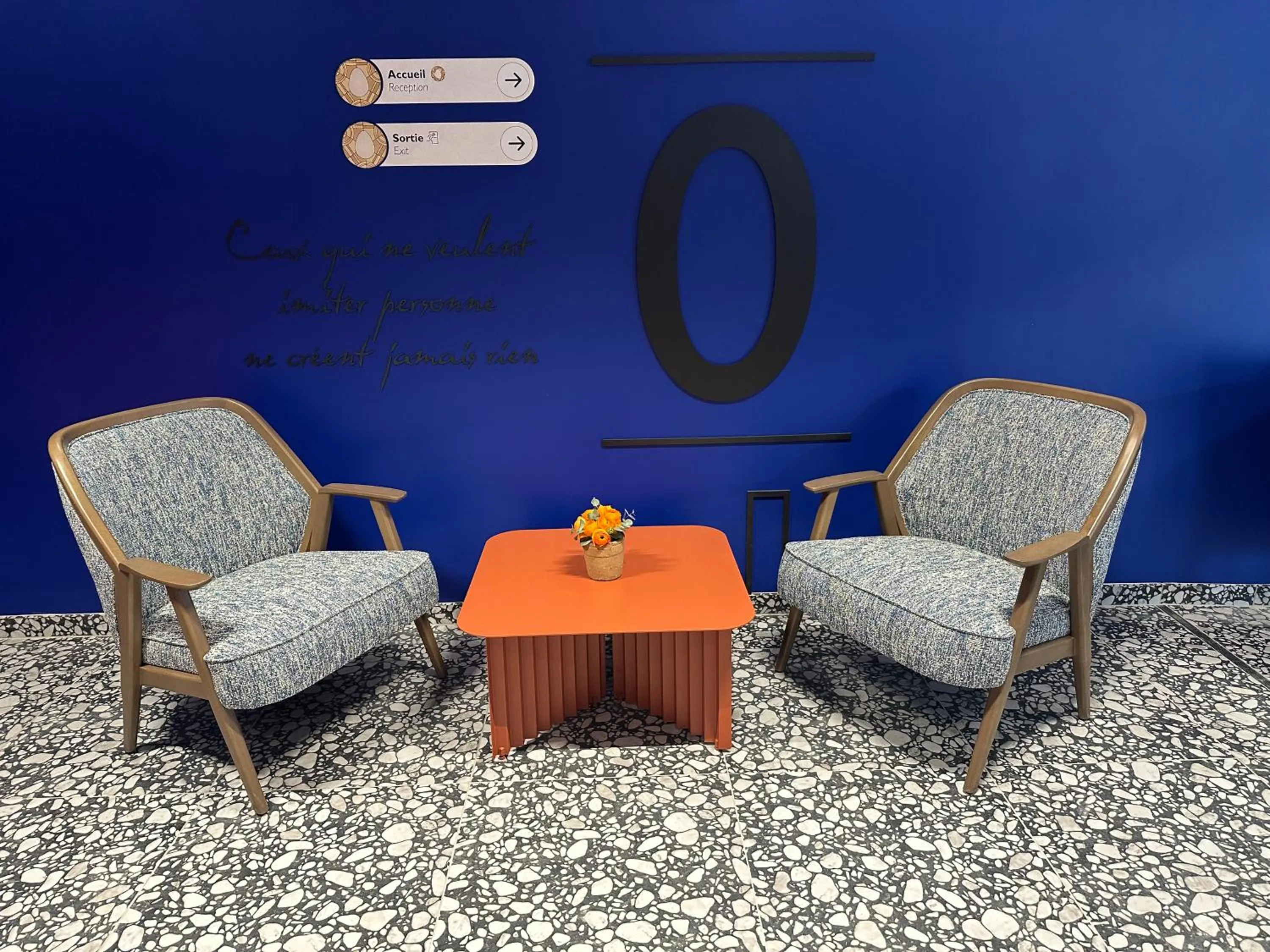 Decorative detail in Dali Hôtel Montauban