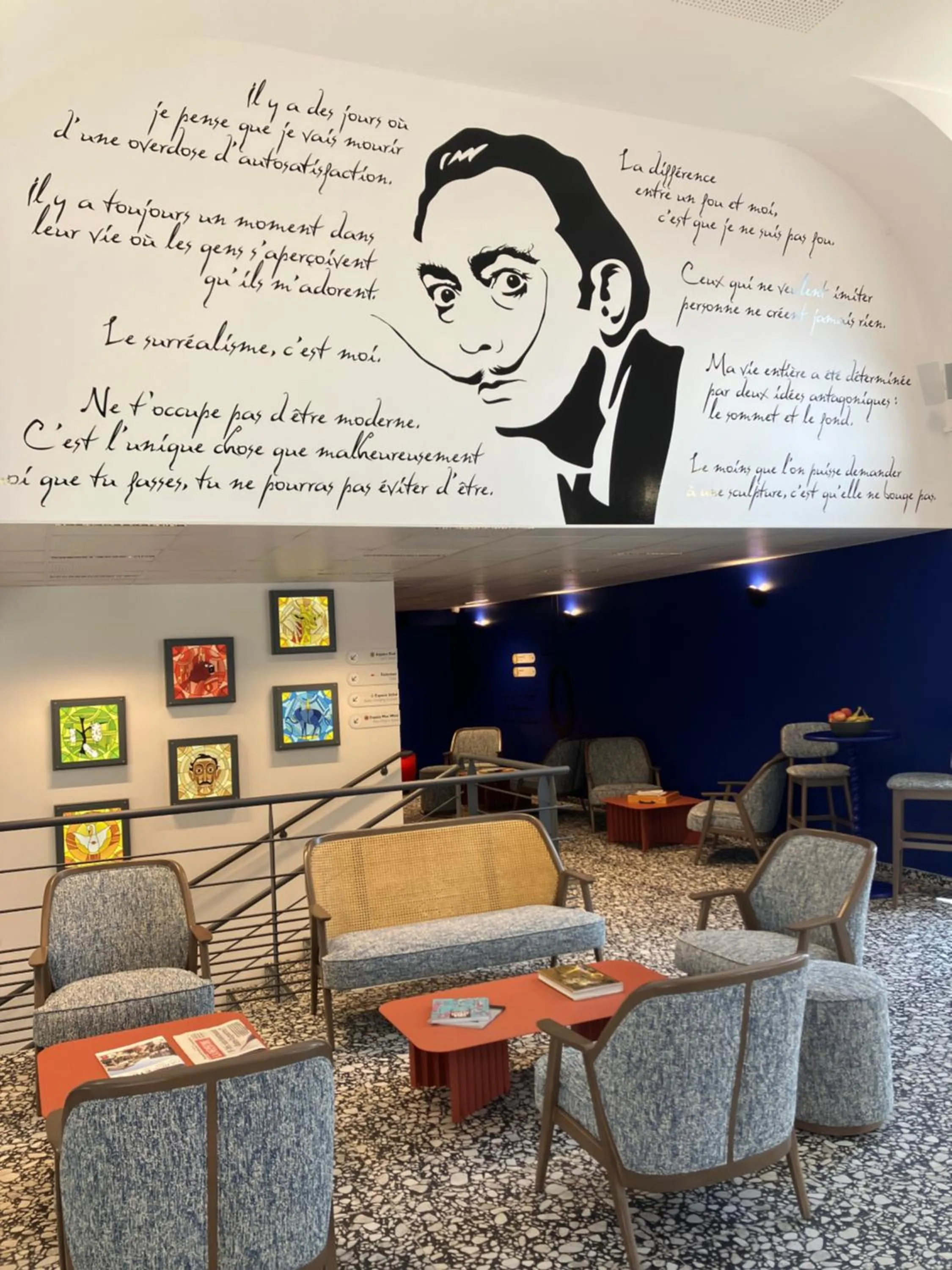 Decorative detail in Dali Hôtel Montauban