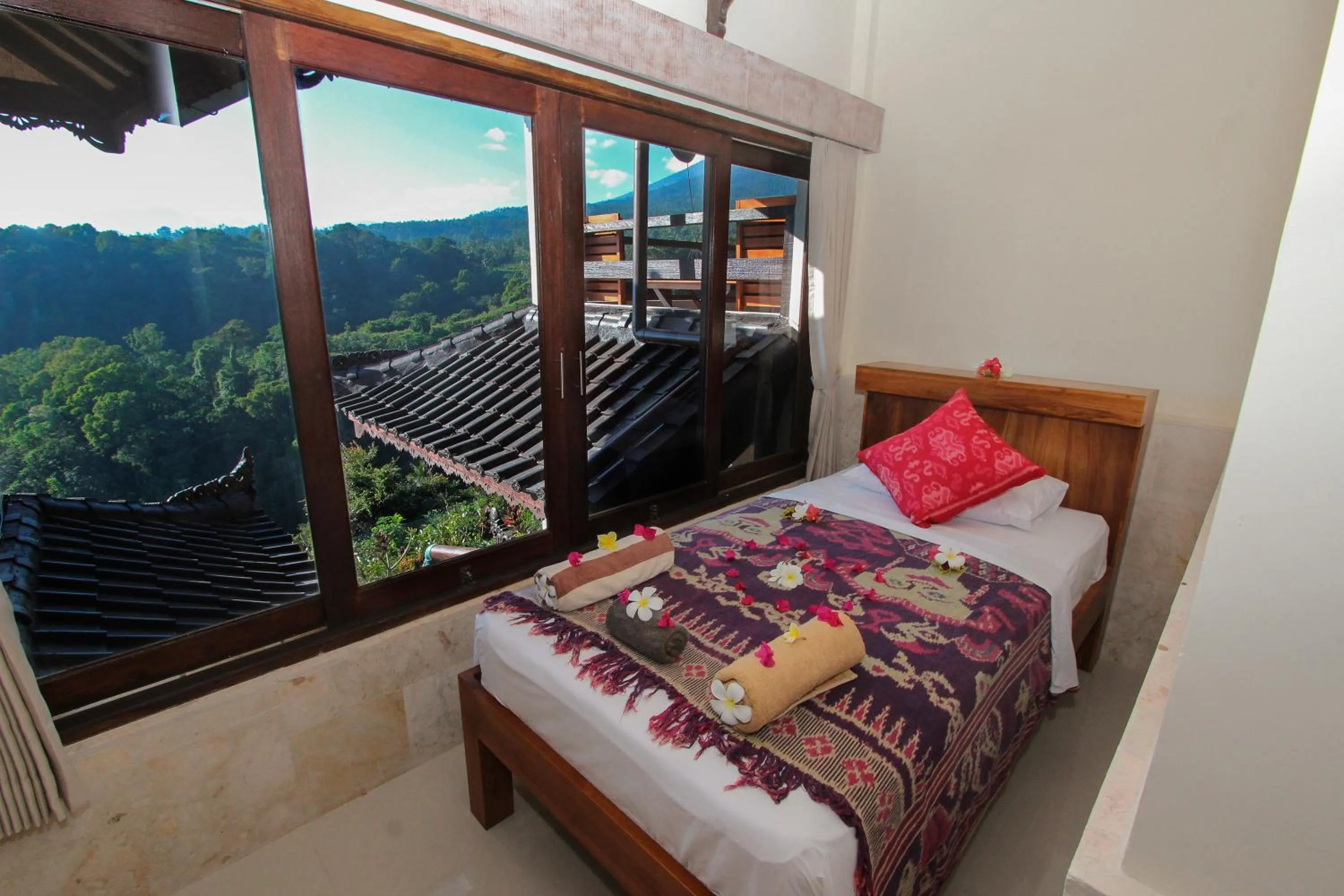 Bedroom, Bed in Rinjani Lodge