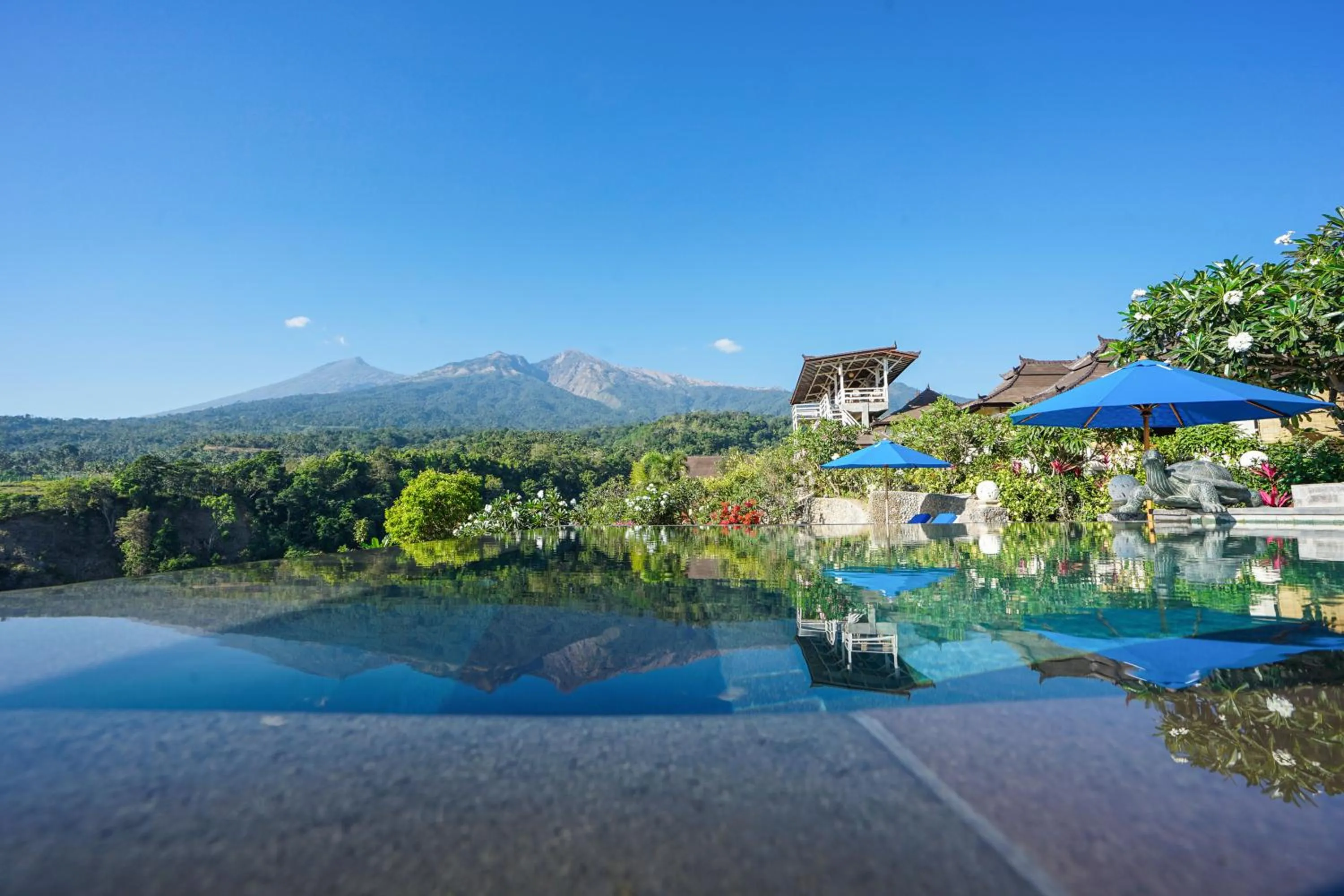 Natural landscape in Rinjani Lodge