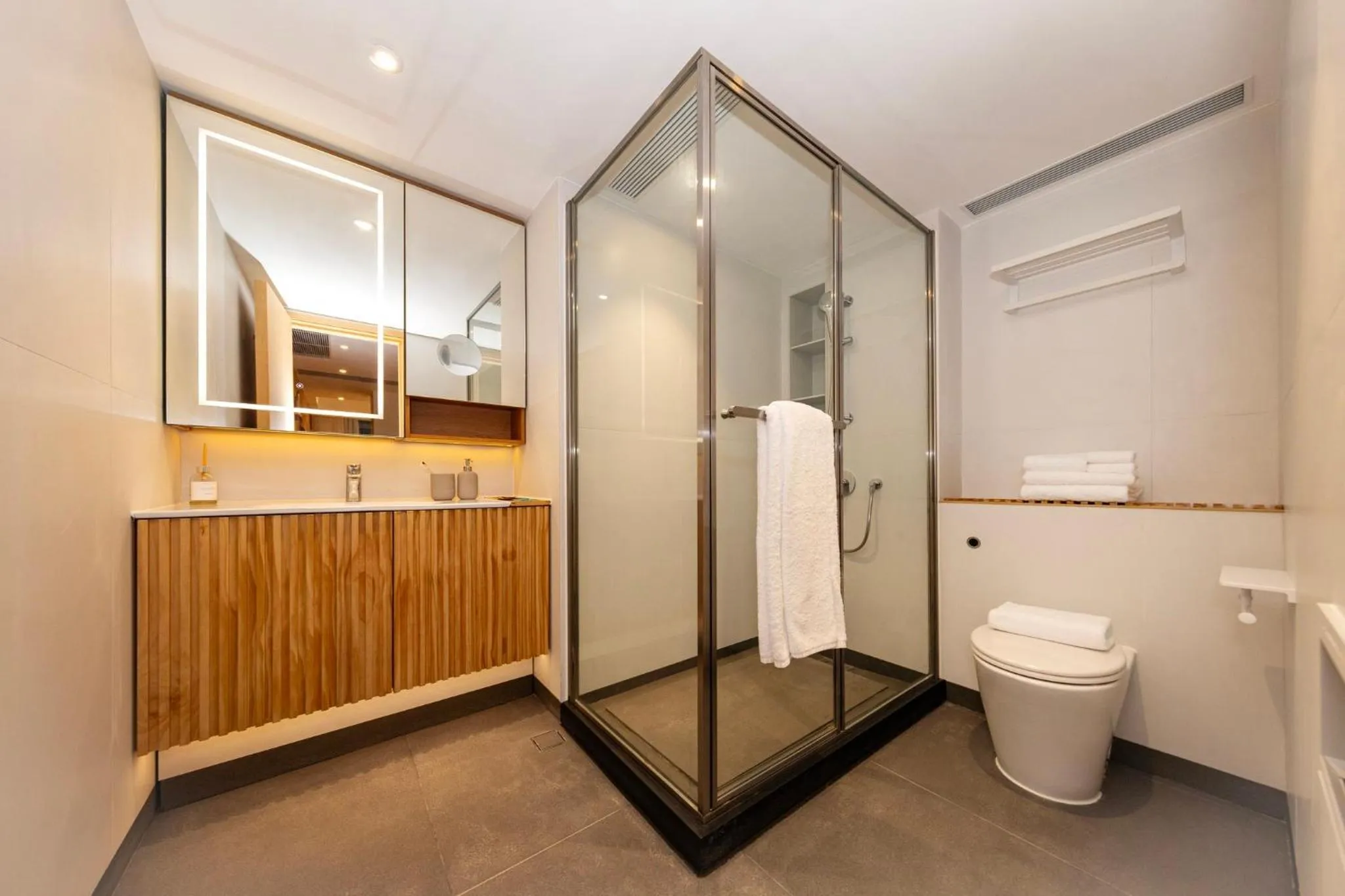 Bathroom in Shama Hub Metro South Hong Kong