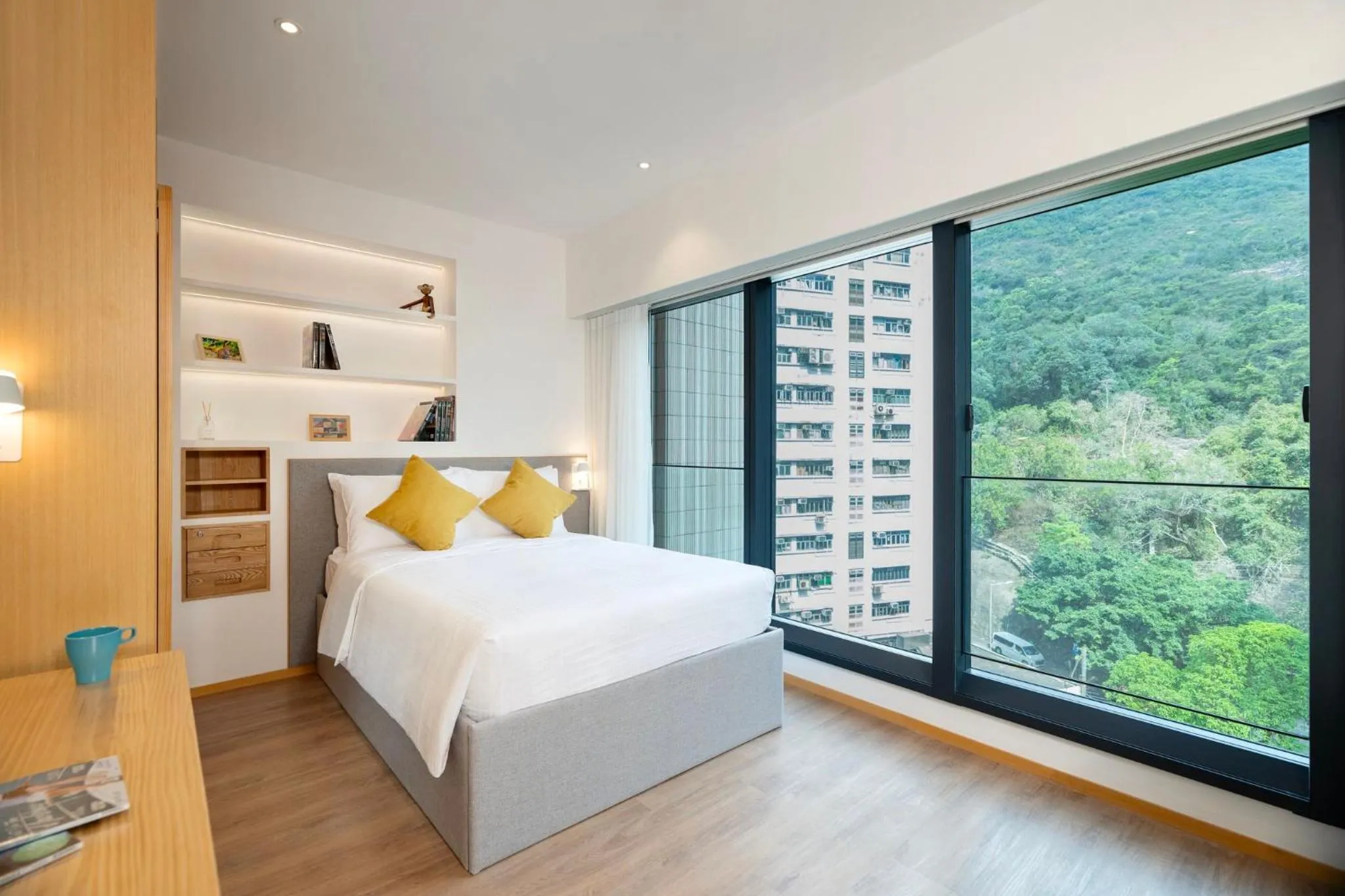 Photo of the whole room, Bed in Shama Hub Metro South Hong Kong
