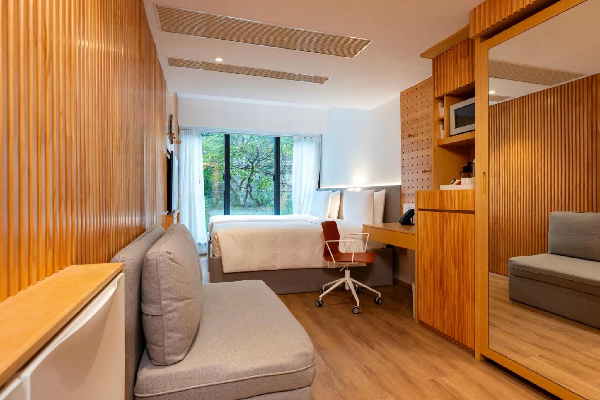 Photo of the whole room in Shama Hub Metro South Hong Kong