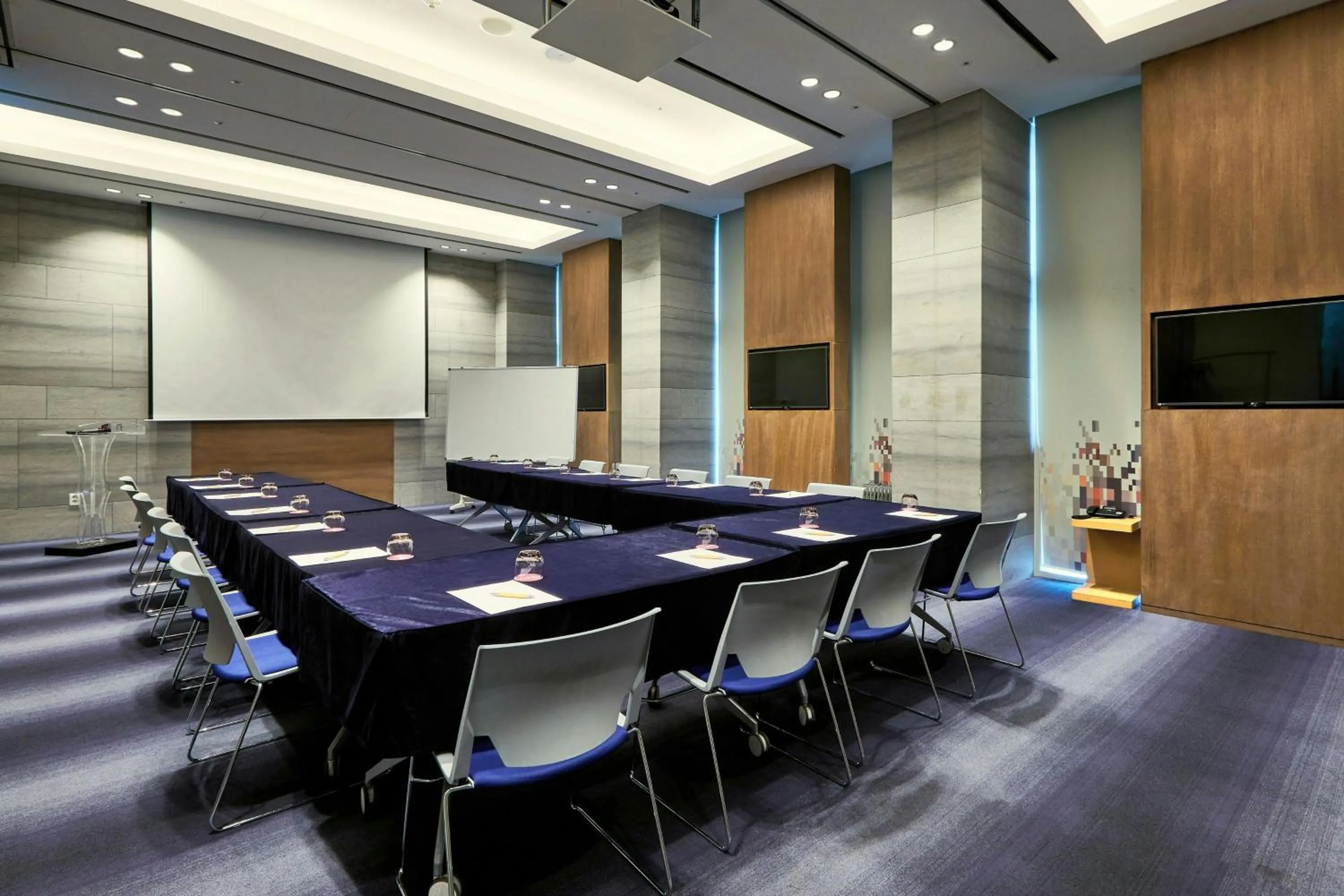 Meeting/conference room in Aloft Seoul Gangnam