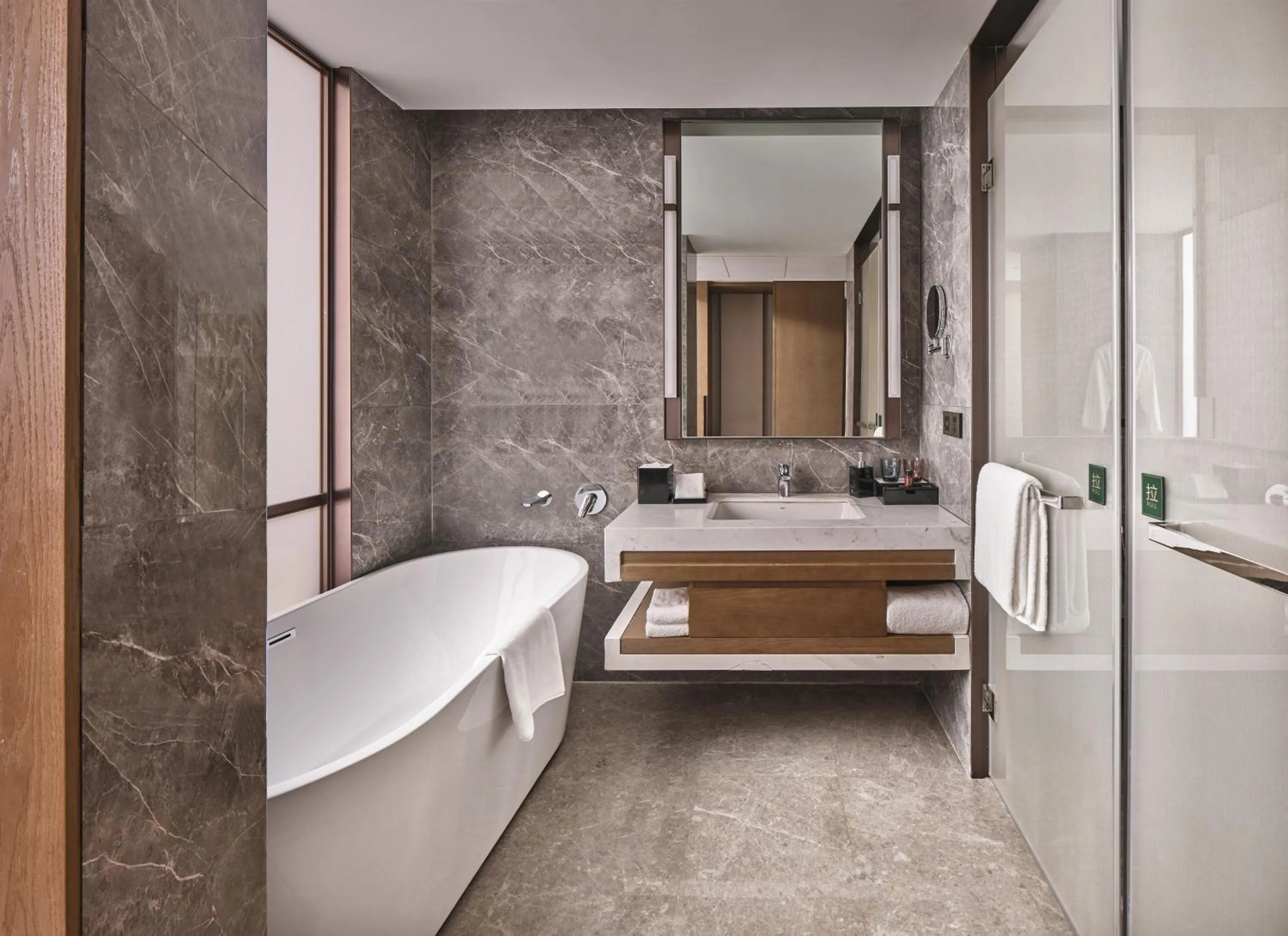 Bathroom, Bed in Crowne Plaza Chengdu Wuhou by IHG