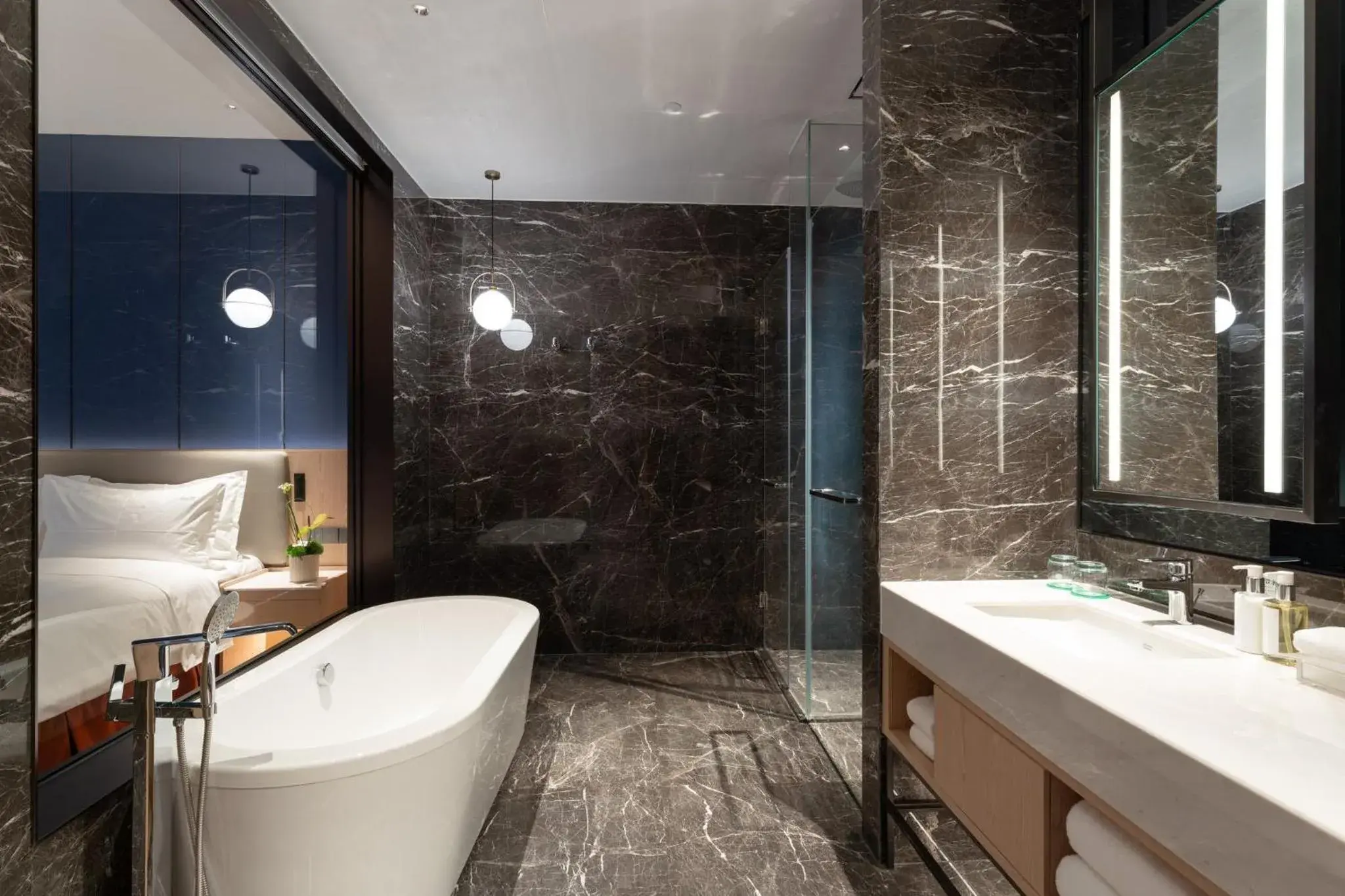 One-Bedroom King Suite in Holiday Inn Taiyuan Sunshine by IHG One-Bedroom King Suite in Holiday Inn Taiyuan Sunshine by IHG