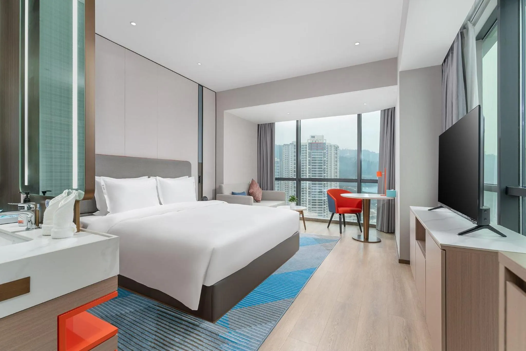 Photo of the whole room in Holiday Inn Express Bazhong Center by IHG