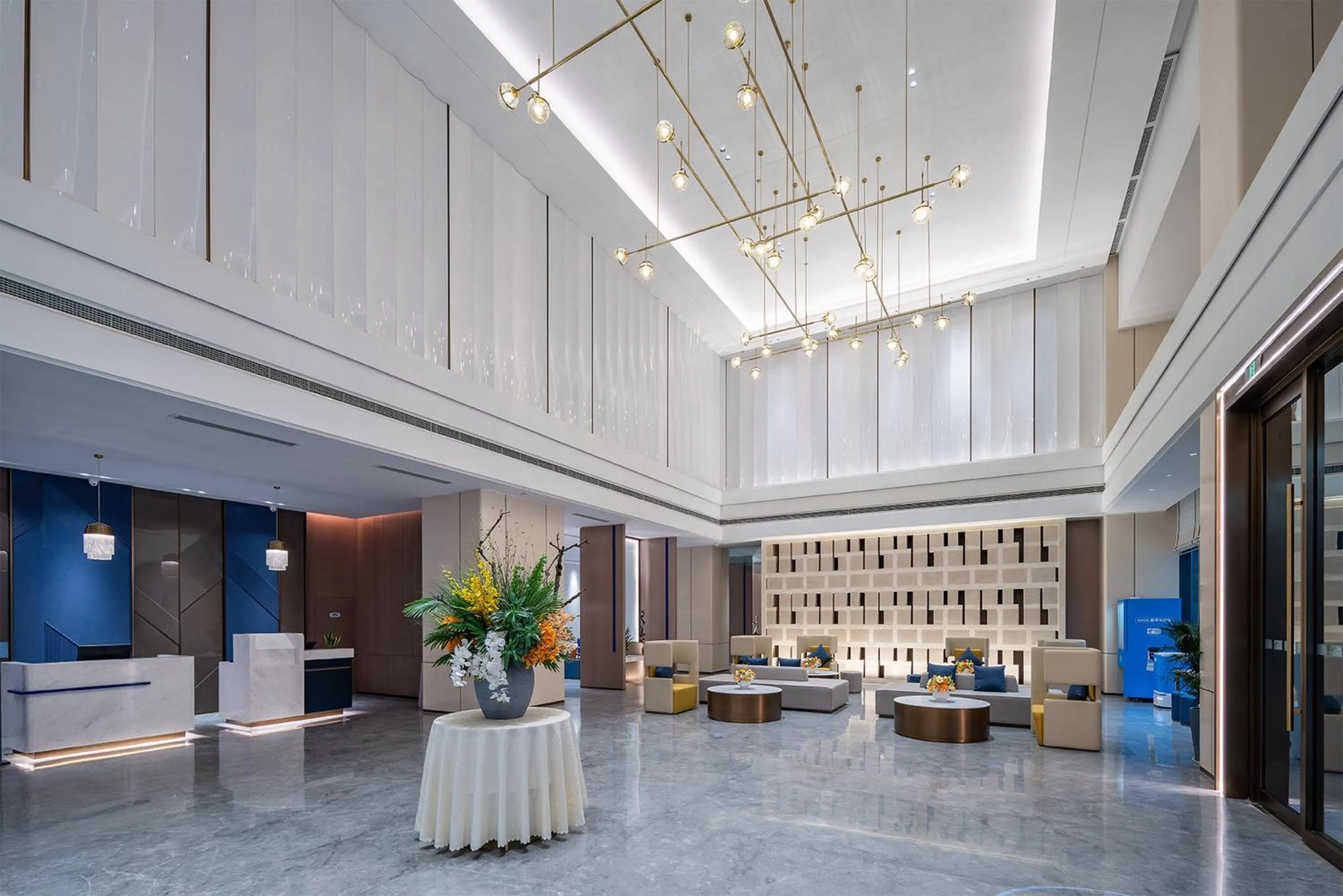 Property building in Holiday Inn Express Bazhong Center by IHG