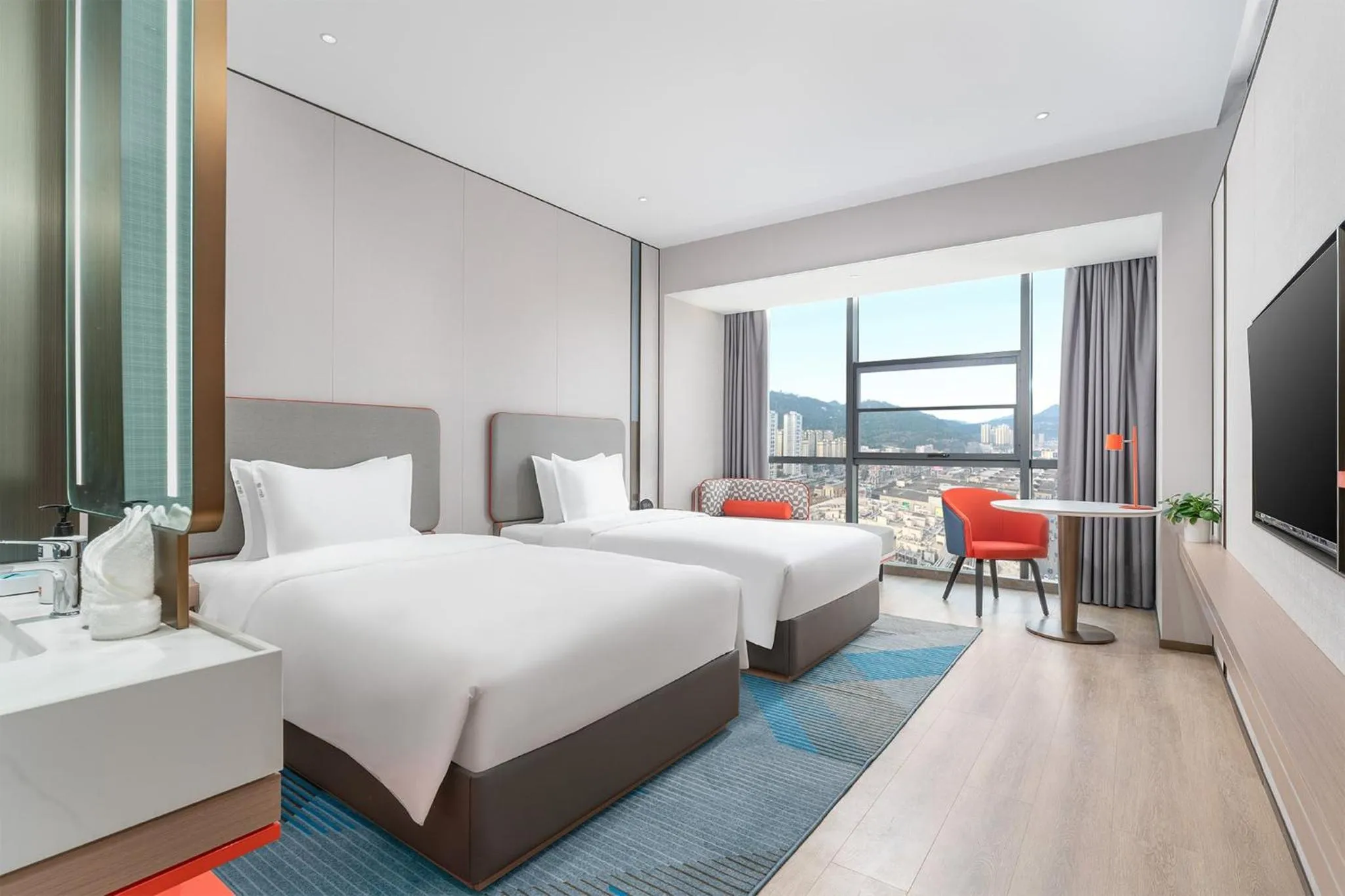 Photo of the whole room in Holiday Inn Express Bazhong Center by IHG