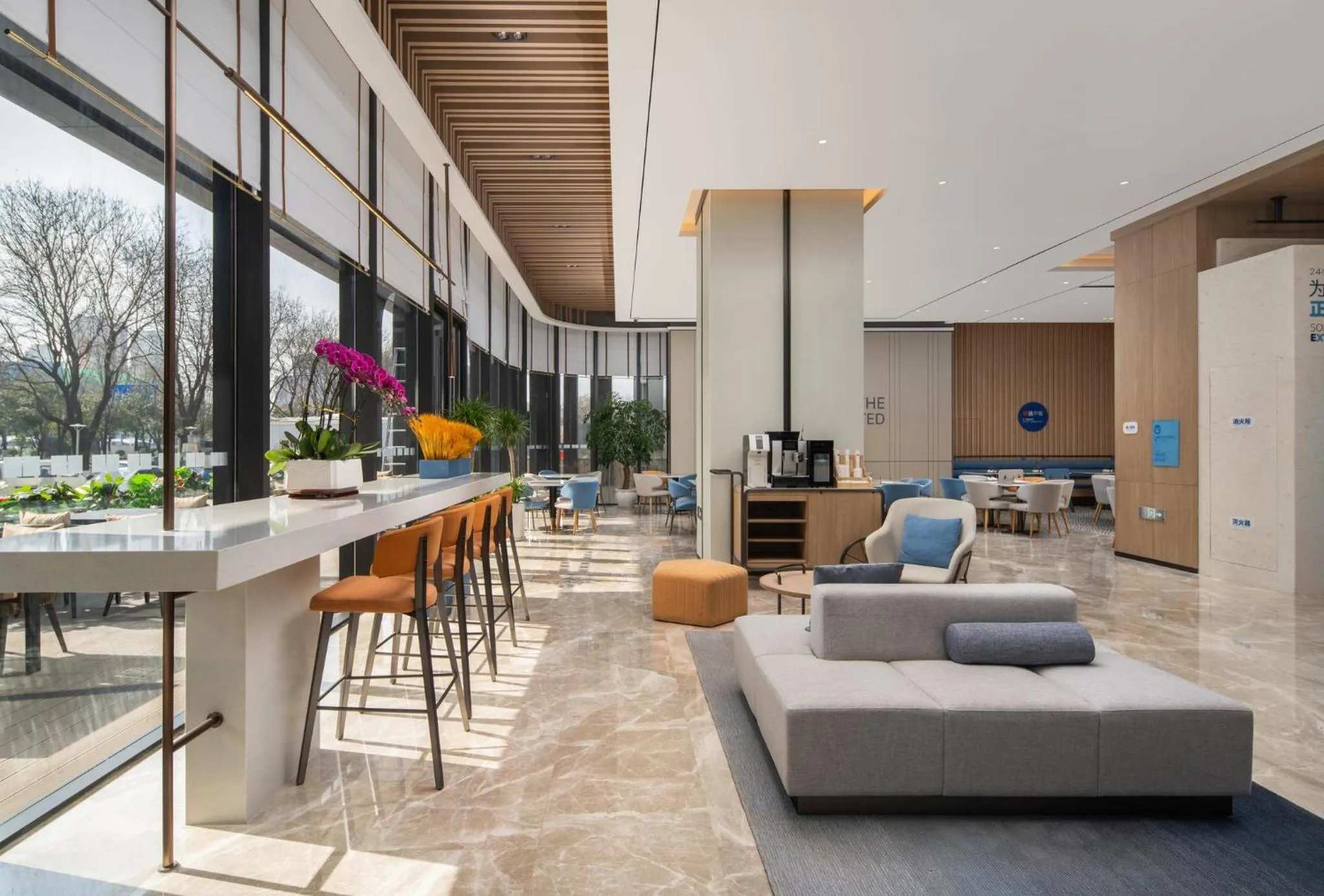 Property building in Holiday Inn Express Xi'an Aerospace Town by IHG