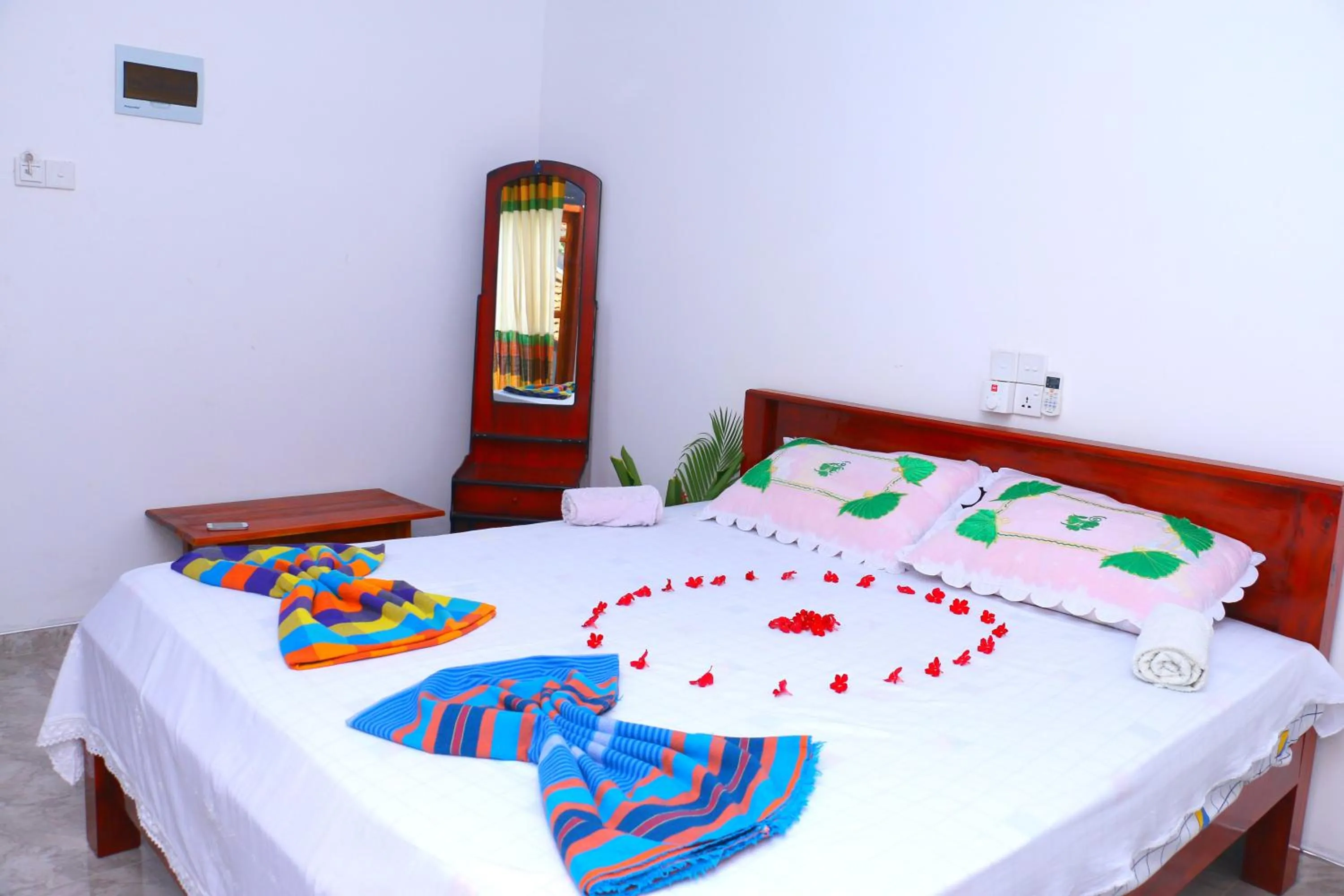 On site, Bed in Shine Park