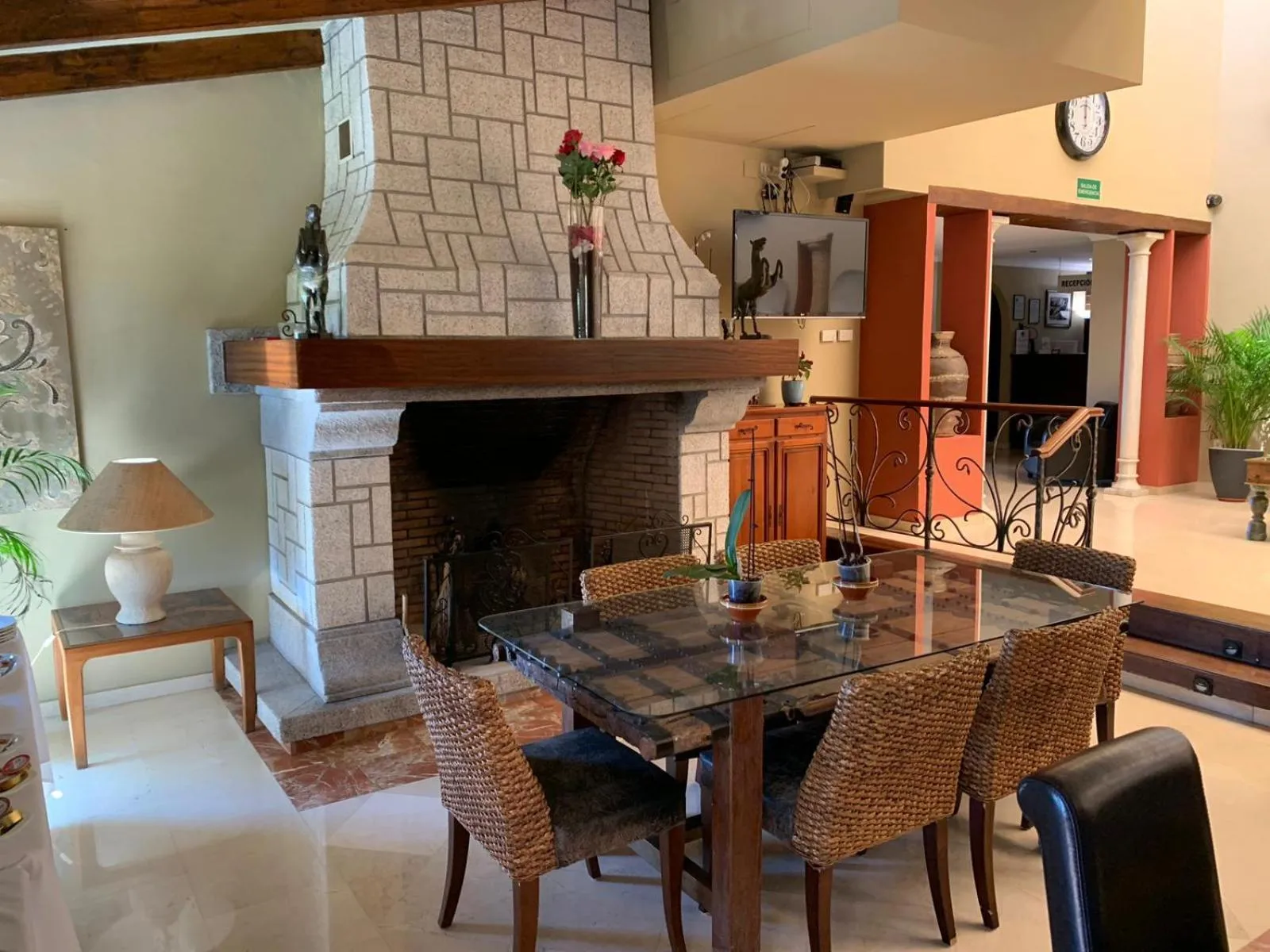 flat iron in Hotel Villa San Francisco