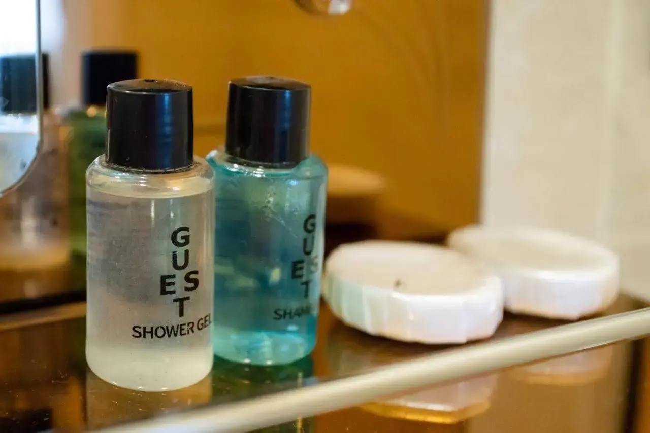 Twin Room with Balcony in ELYSIUM HOTEL Twin Room with Balcony in ELYSIUM HOTEL