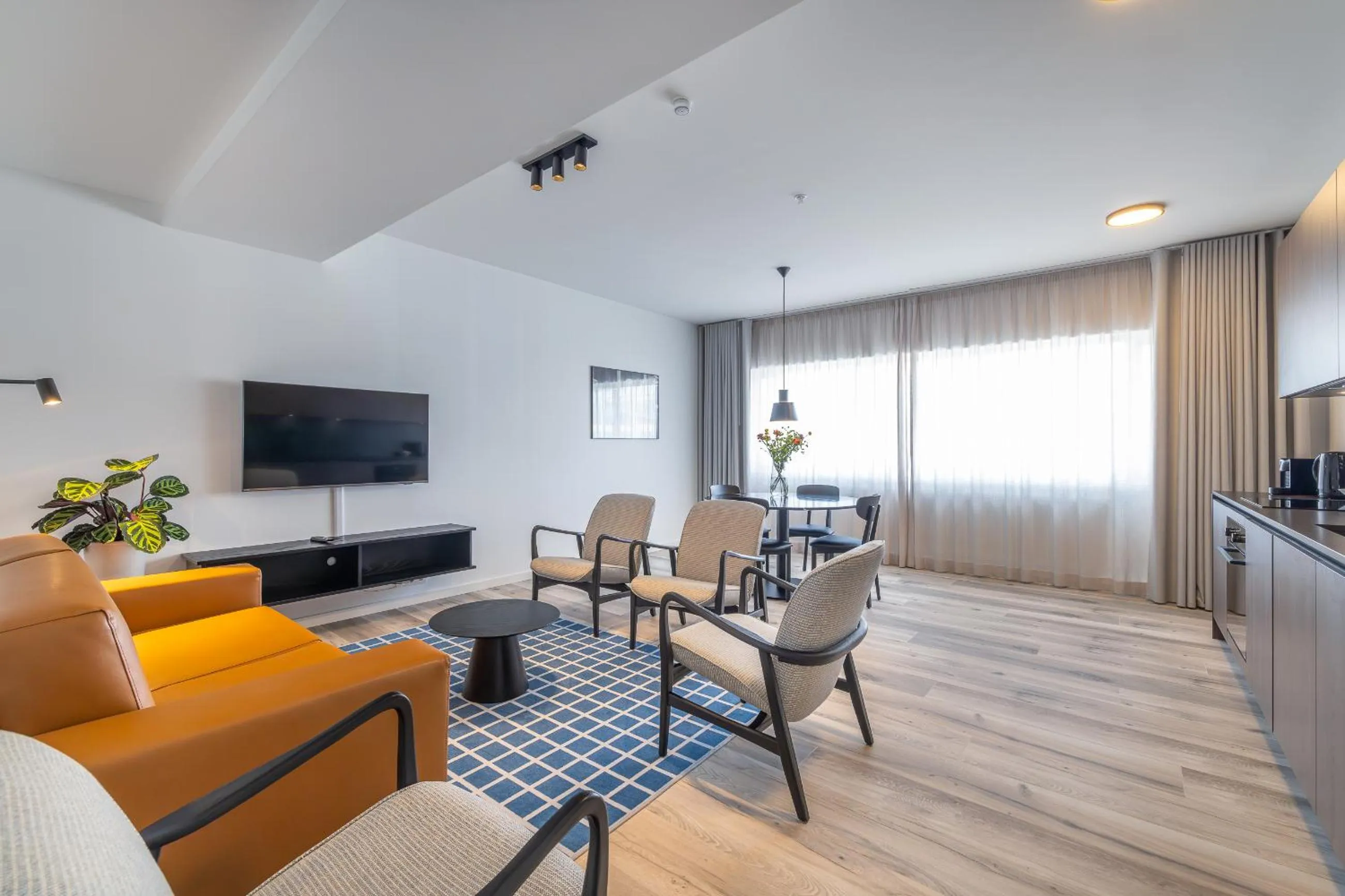 Living room in Hlemmur Suites