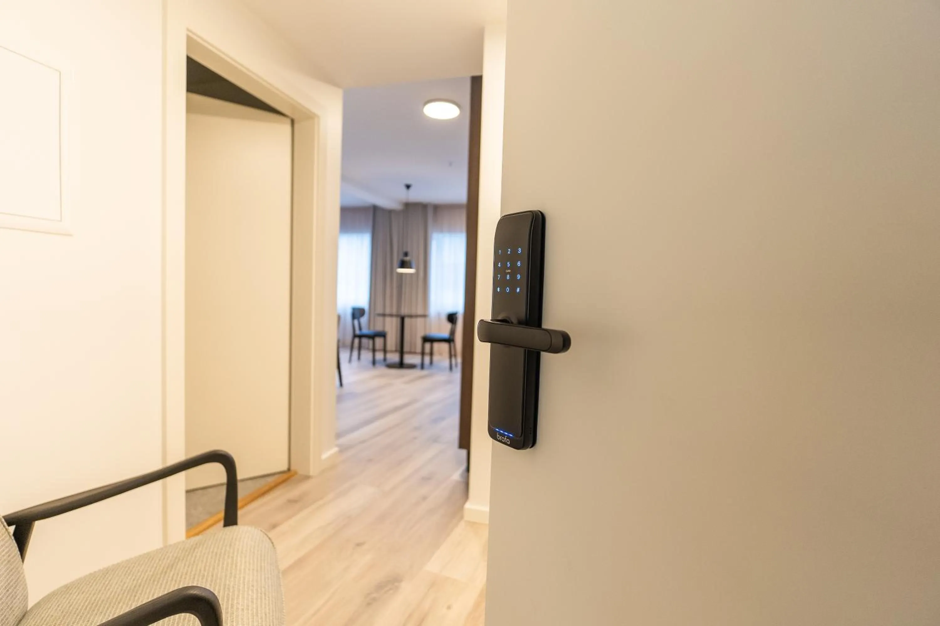 Photo of the whole room in Hlemmur Suites