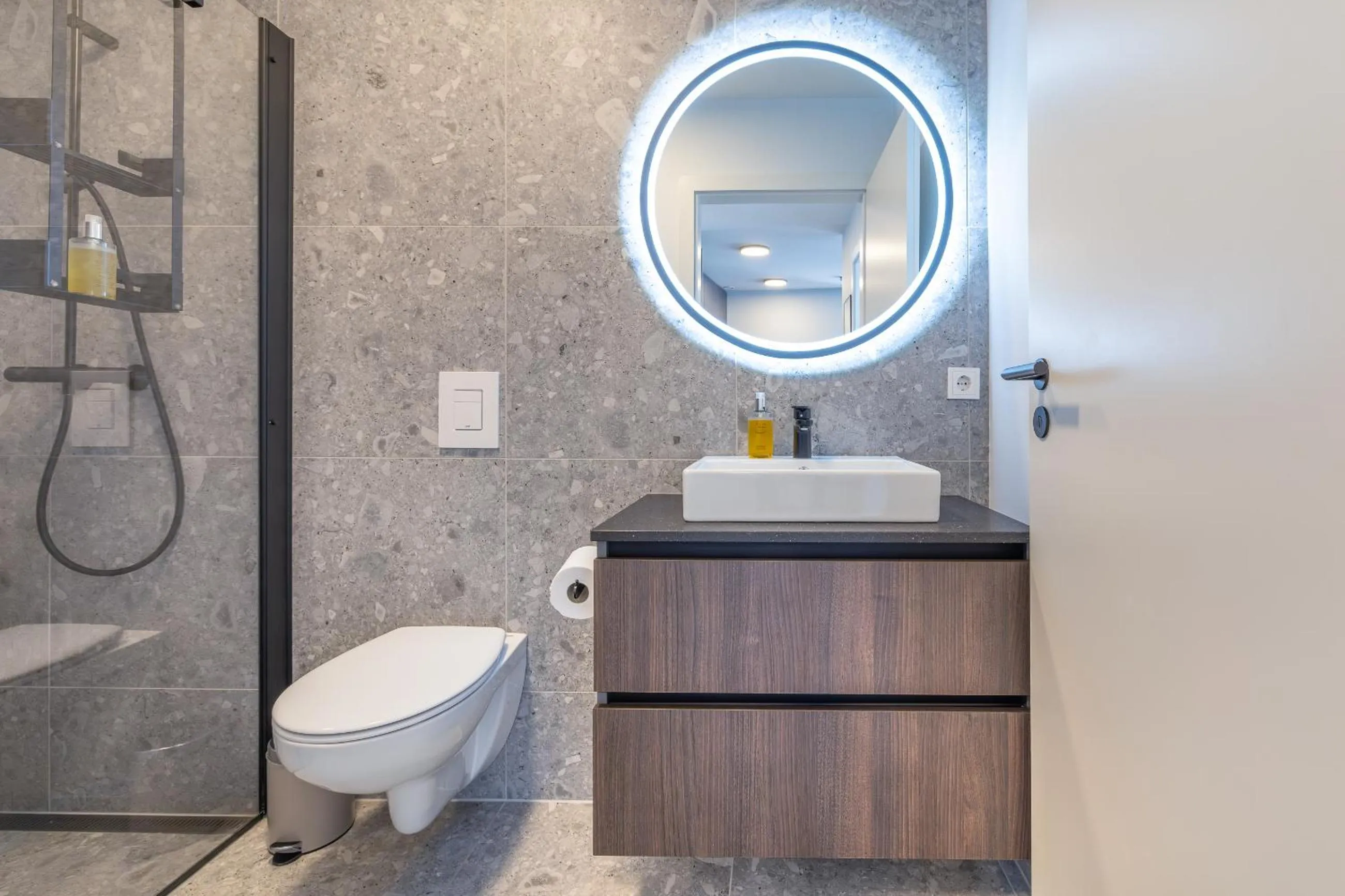 Bathroom in Hlemmur Suites