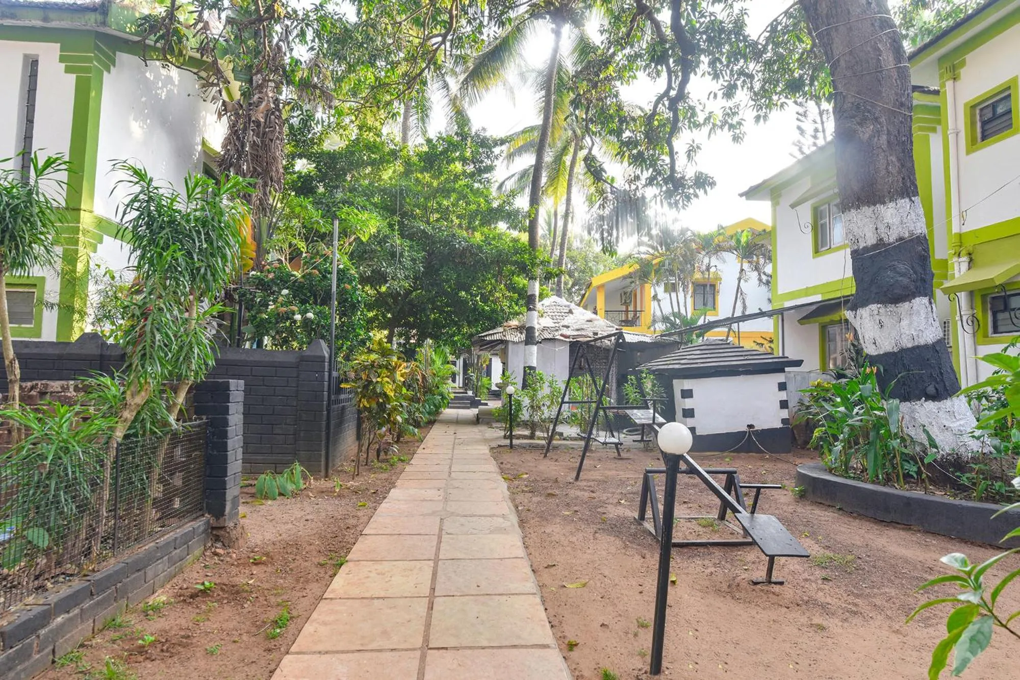 Property building in Ondas Do Mar Beach Resort Phase 1