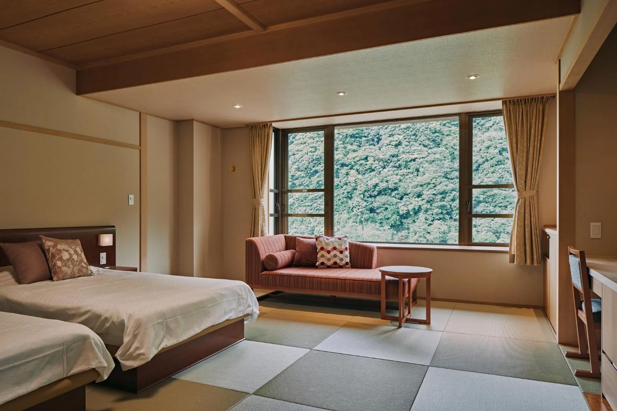 Bed in Shogawa Onsen Yumetsuzuri