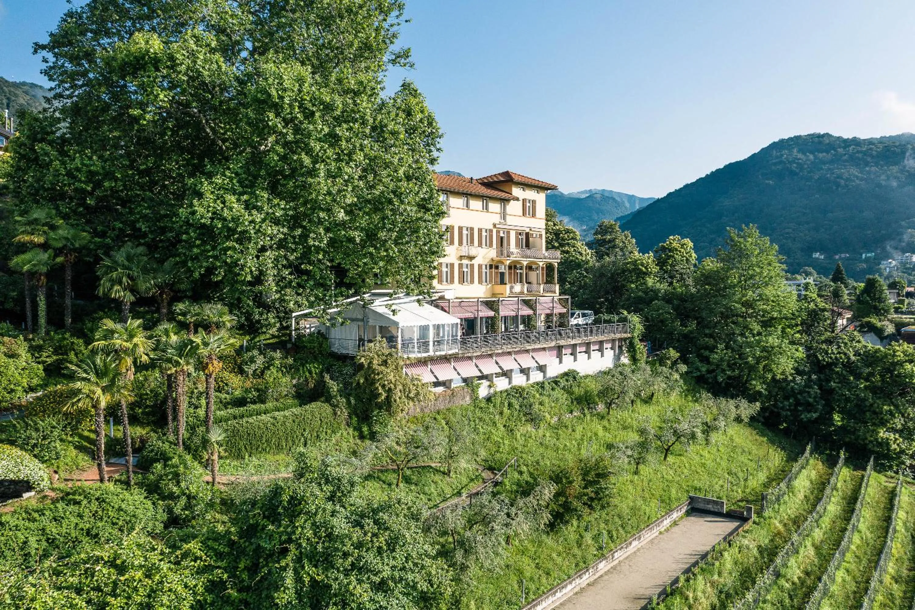 Property building in Paladina Hotel