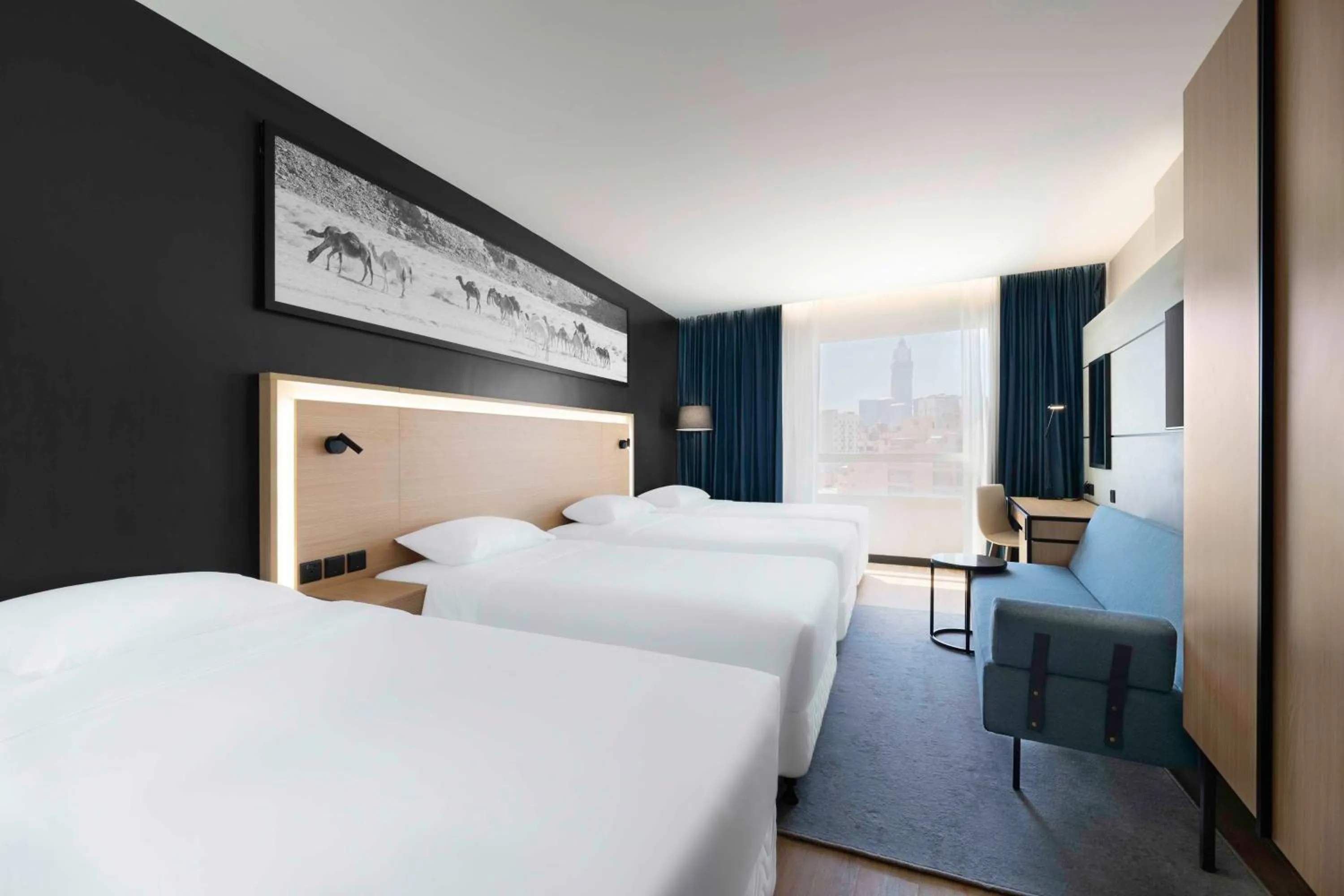 Bedroom, Bed in Park Inn by Radisson Makkah Thakher Algharbi