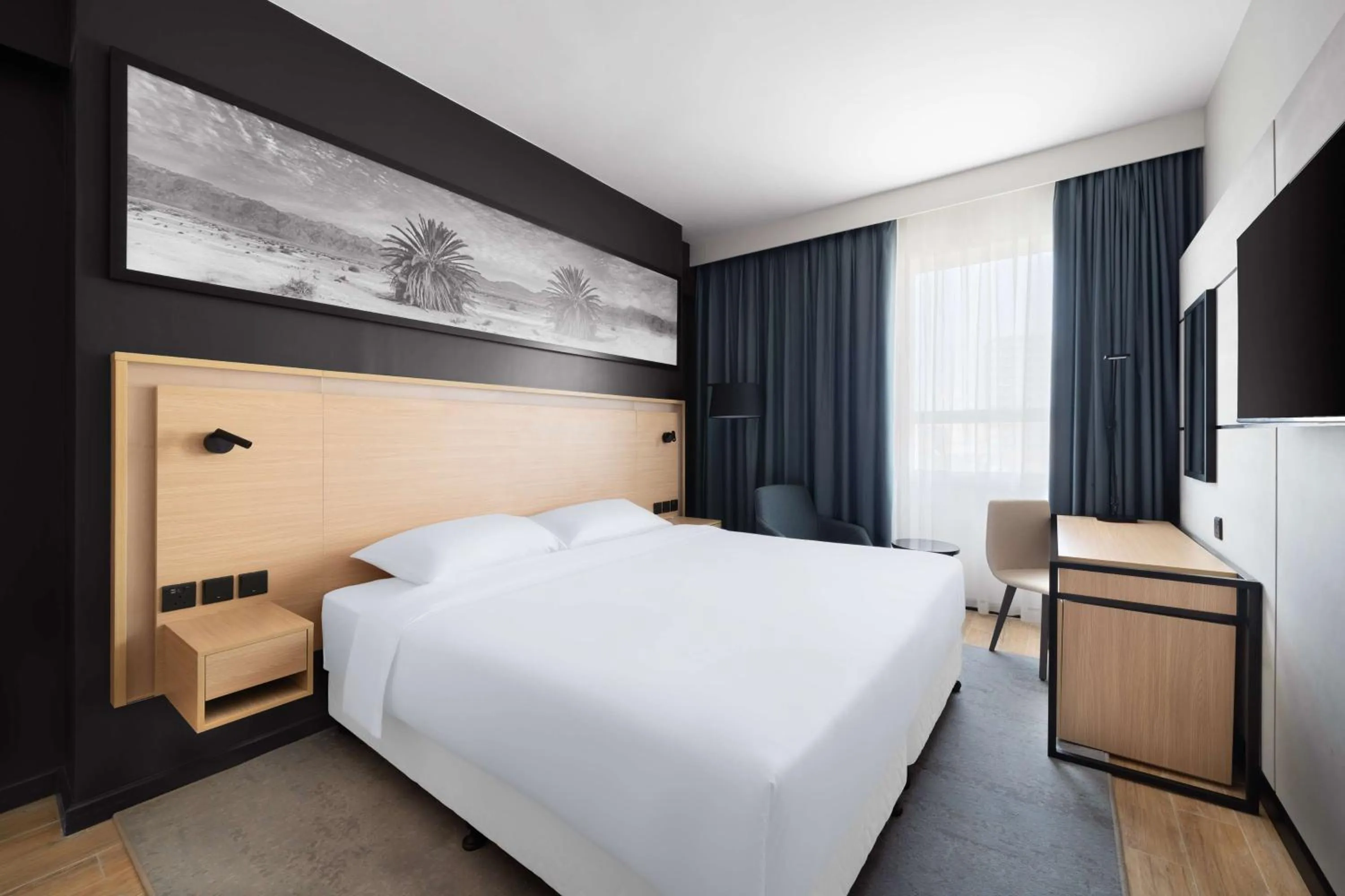 Bedroom, Bed in Park Inn by Radisson Makkah Thakher Algharbi