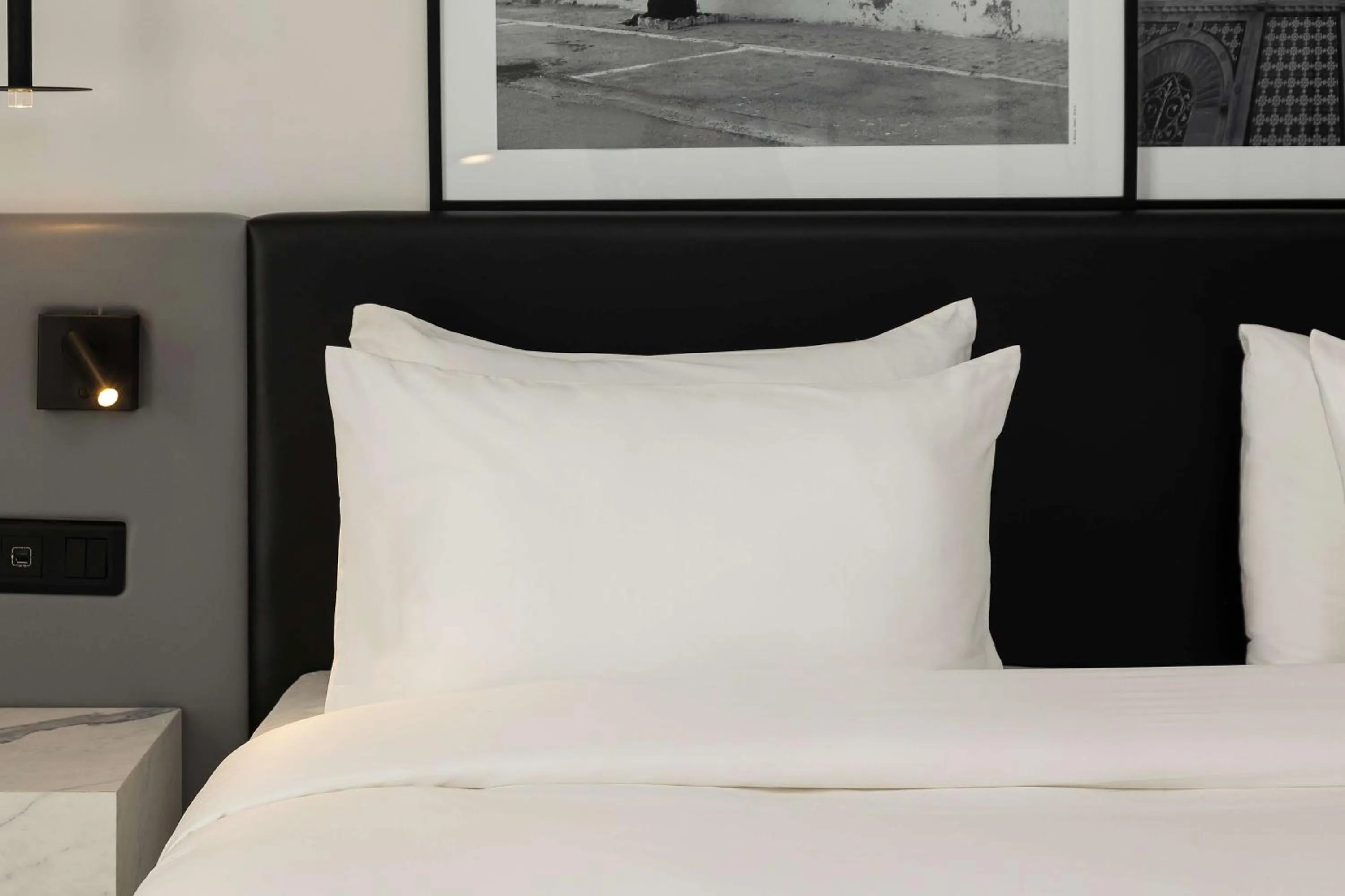 Bedroom, Bed in Radisson Hotel Tunis, City Center